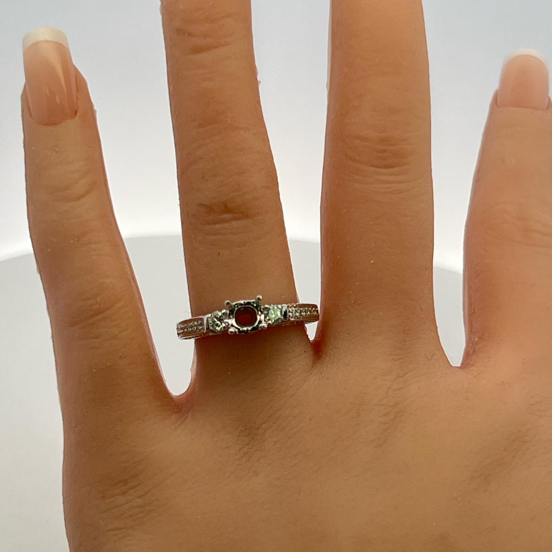 14K White Gold Semi Mount Ring with 0.54ct Round Diamonds Fits 5.5mm 0.75ct