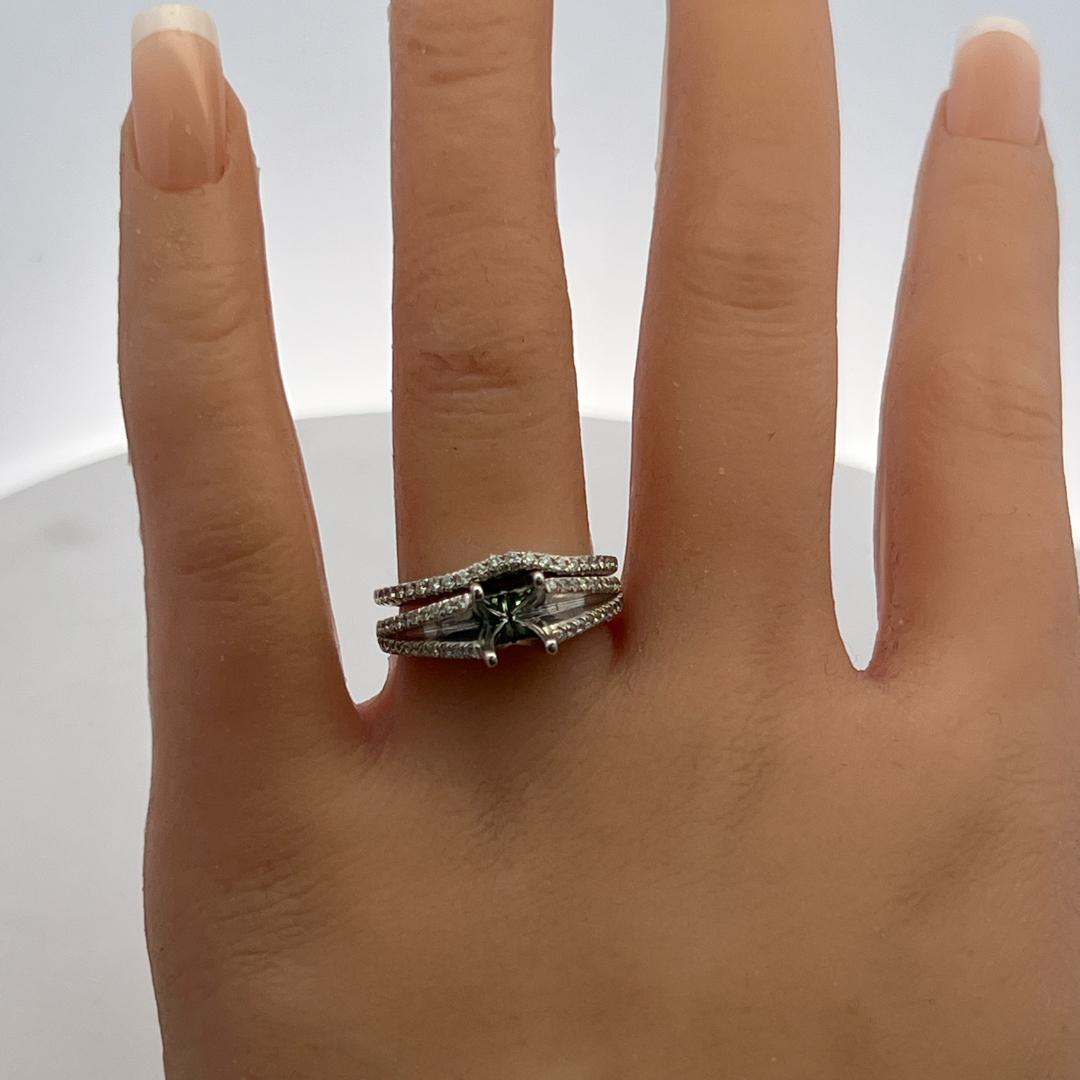 18K White Gold Semi Mount Ring with 0.59ct Round G VS Diamonds Fits 6.5mm 1.00ct