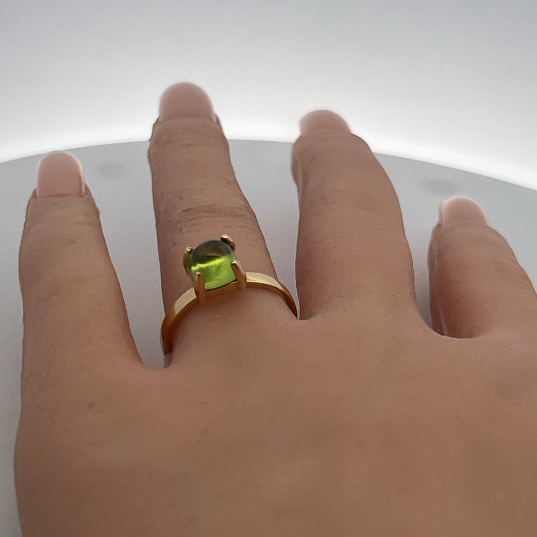 Tiffany & Co 18K Yellow Gold Engagement Ring with 7.2x6.8mm Peridot Size 7.75