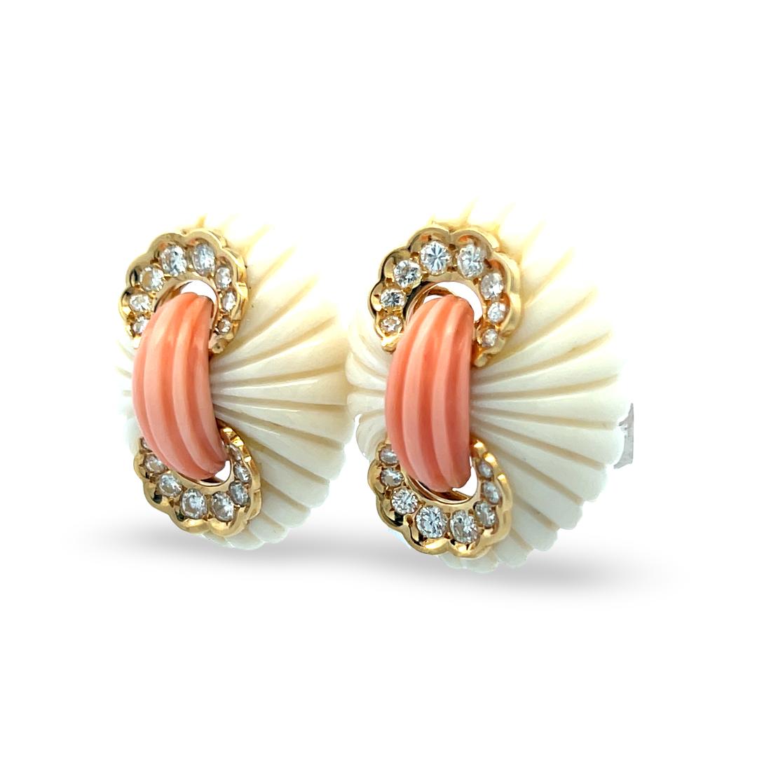 Van Cleef & Arpels 18K Yellow Gold Clip On Earrings with Coral 1.6ct Diamonds