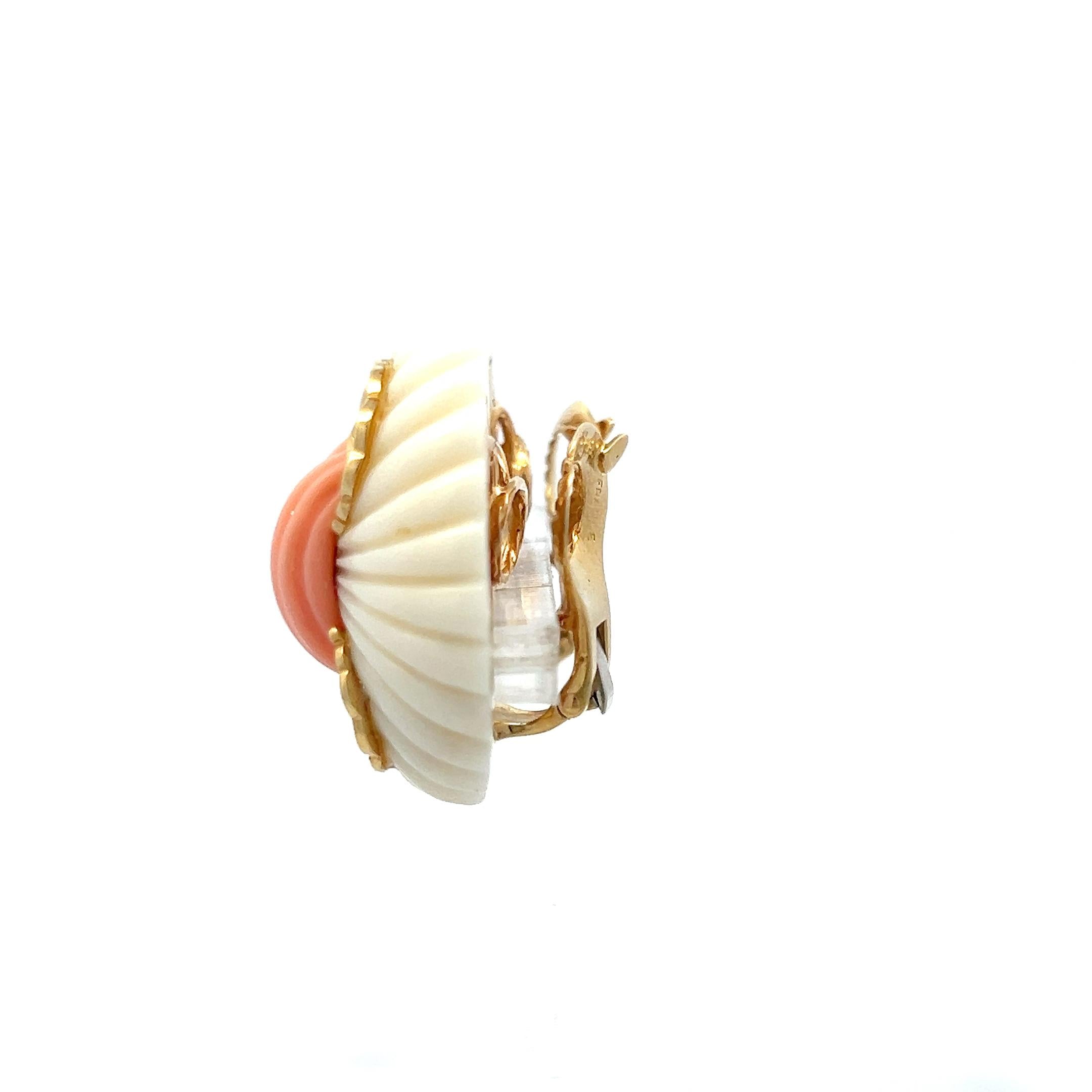 Van Cleef & Arpels 18K Yellow Gold Clip On Earrings with Coral 1.6ct Diamonds