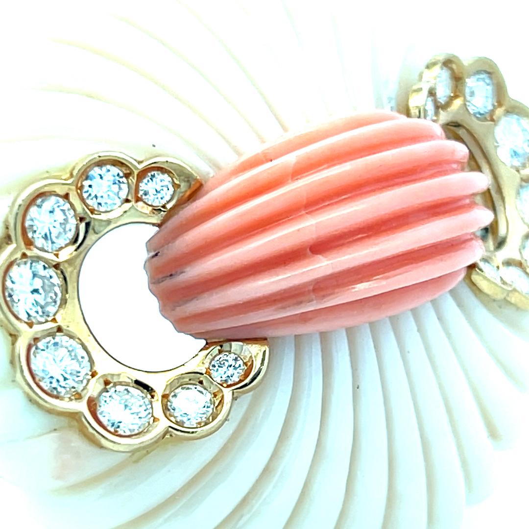 Van Cleef & Arpels 18K Yellow Gold Pin Brooch with Coral and 1.6ct Diamonds