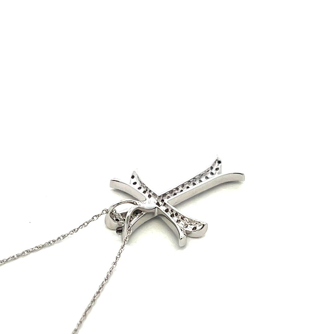 14K White Gold Cross Pendant Necklace 0.26 Carat Round G VS Diamonds 18 Inch