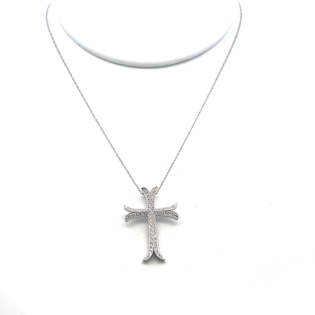 14K White Gold Cross Pendant Necklace 0.26 Carat Round G VS Diamonds 18 Inch