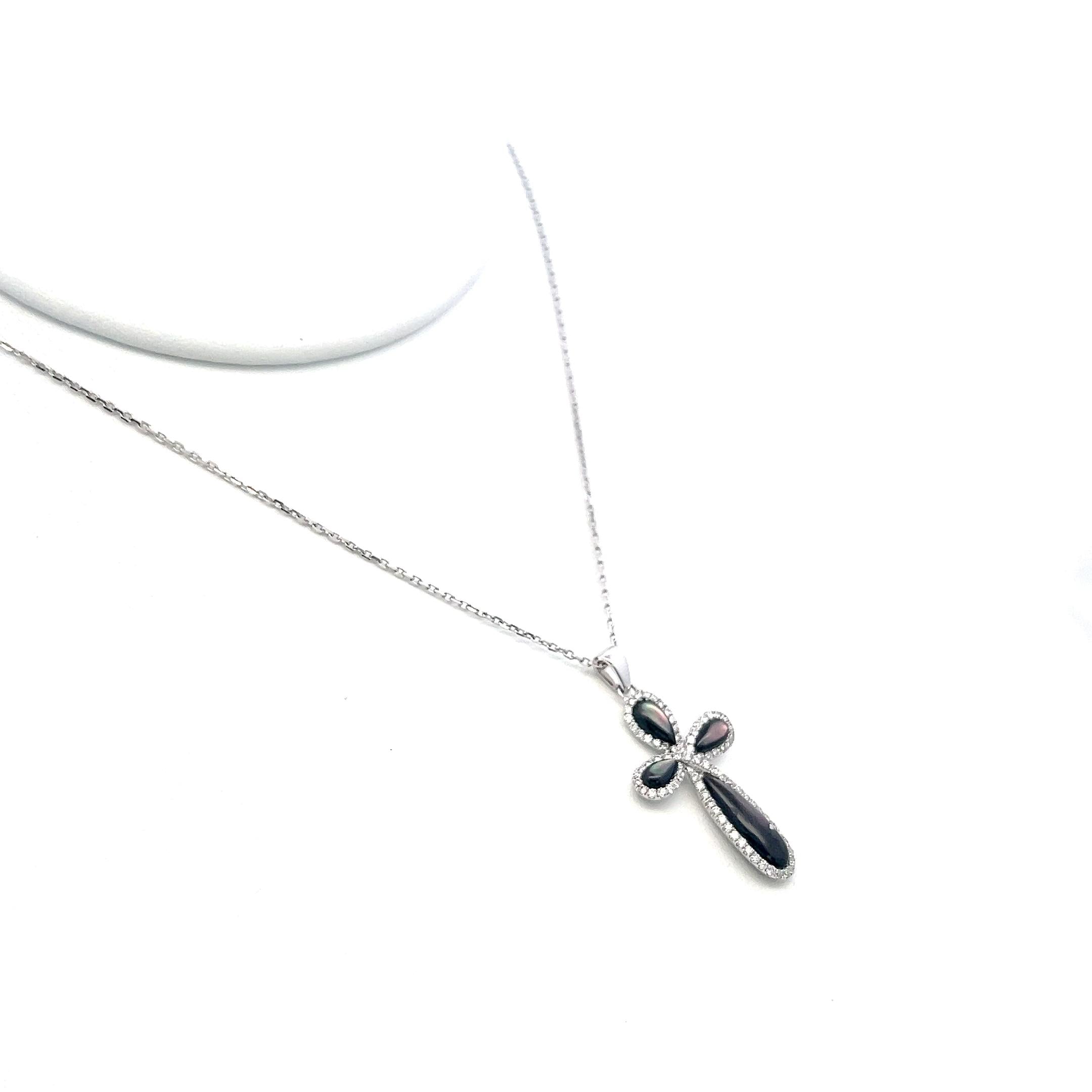 14K White Gold Cross Pendant Necklace 0.34 Carat Round G VS Diamonds 18 Inch