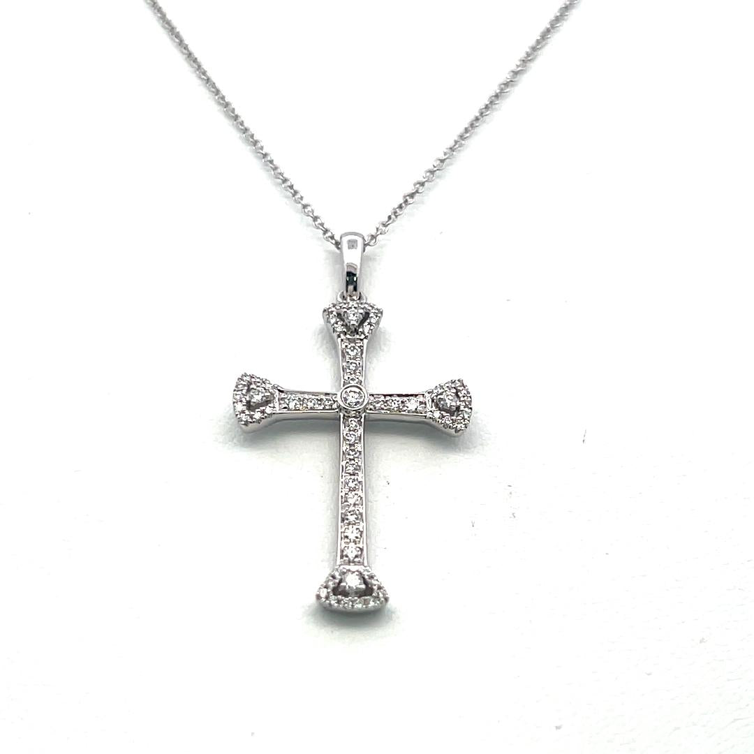 14K White Gold Cross Pendant Neckalce with 0.25 Carat Round G VS Diamonds 18in