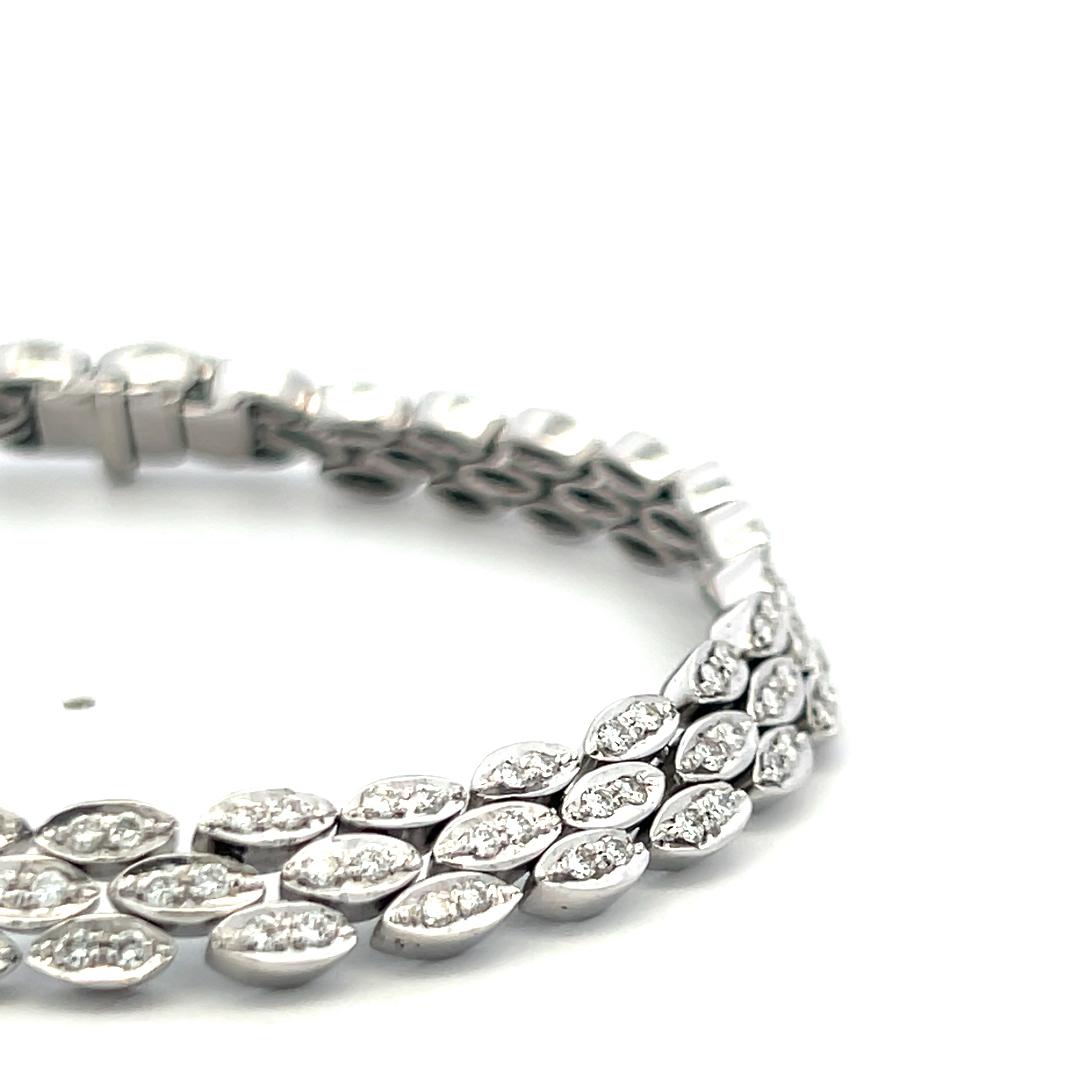 Vintage 18K White Gold Link Bracelet with 1.86 Carat Round G-VS Diamonds