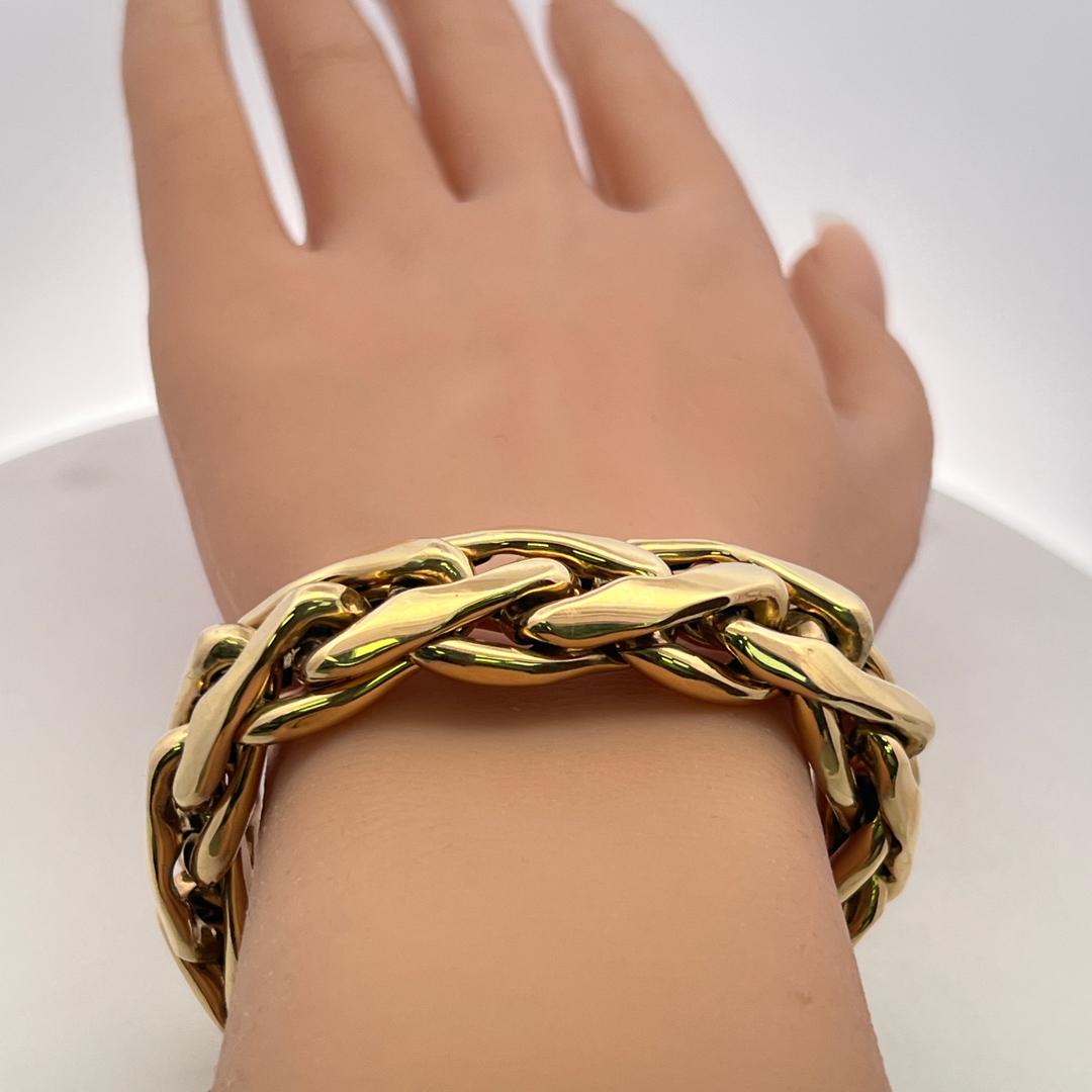 Vintage 14 Karat Yellow Gold Bold Link Bracelet 41.15 Grams
