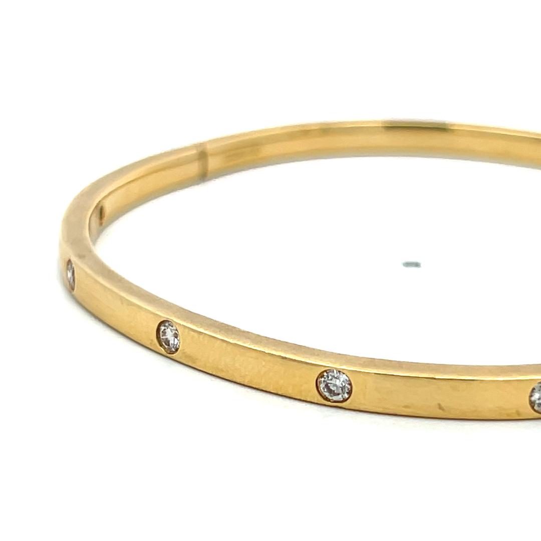 18K Yellow Gold Bangle Bracelet with 0.29 Carat Round I SI Diamonds