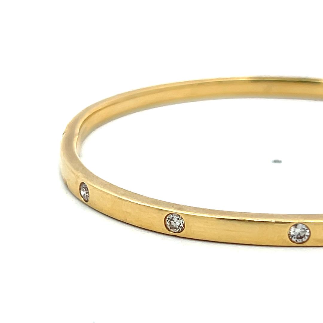 18K Yellow Gold Bangle Bracelet with 0.29 Carat Round I SI Diamonds