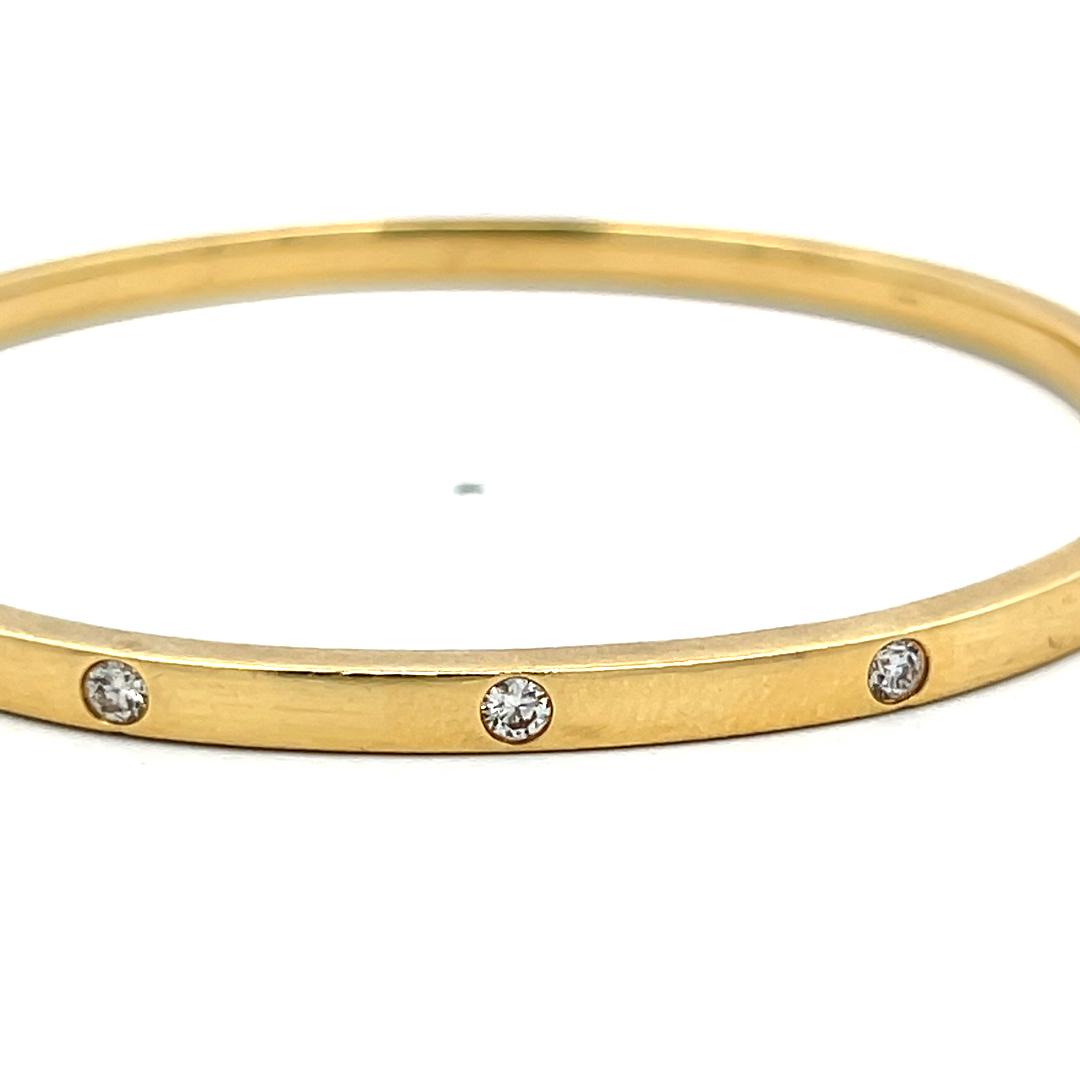 18K Yellow Gold Bangle Bracelet with 0.29 Carat Round I SI Diamonds