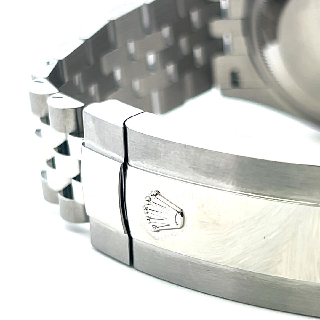 Rolex Datejust 36mm Stainless Steel Jubilee Silver Dial 126200 Wristwatch