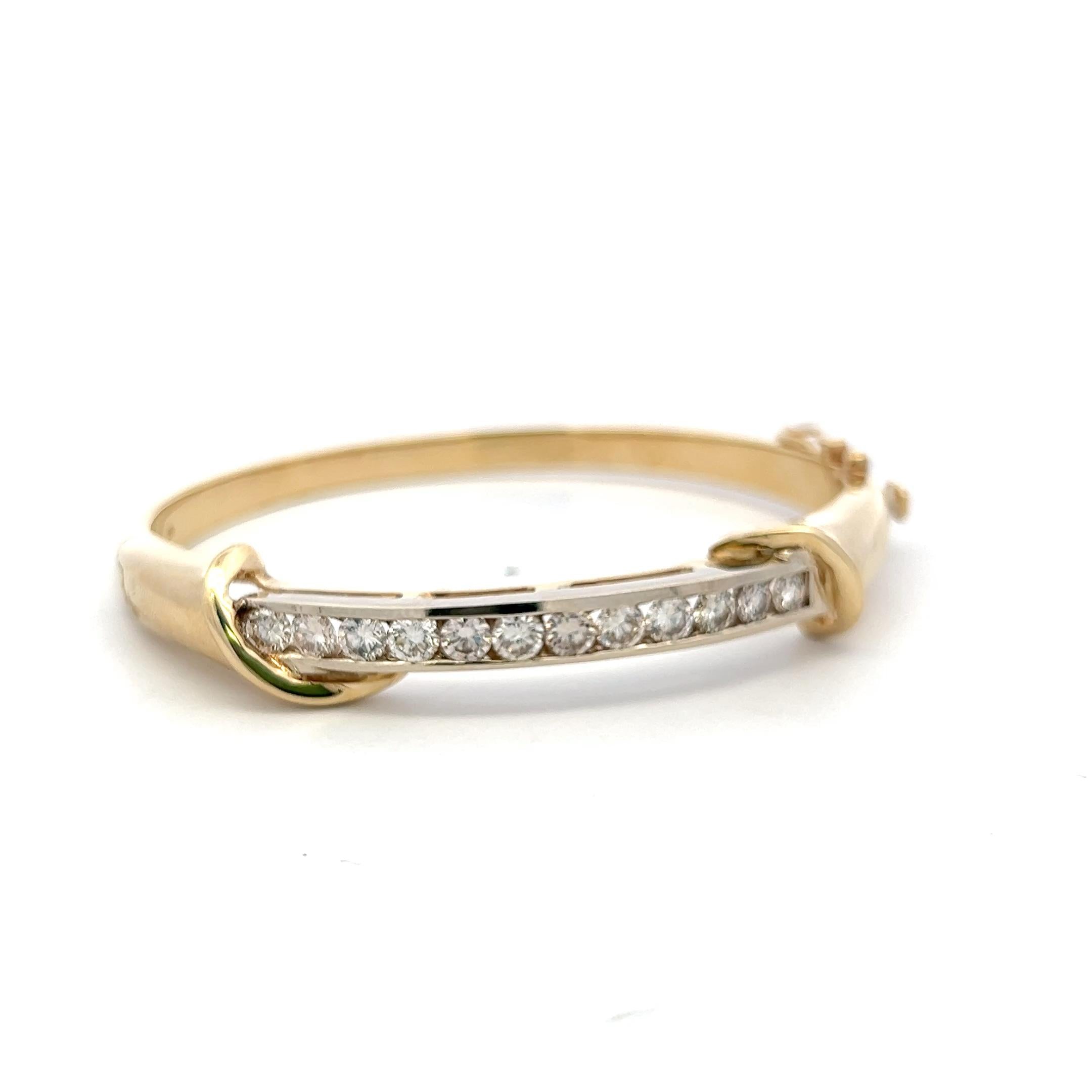 Vintage 14K Yellow Gold Bangle Bracelet with 2 Carat Round L SI Diamonds