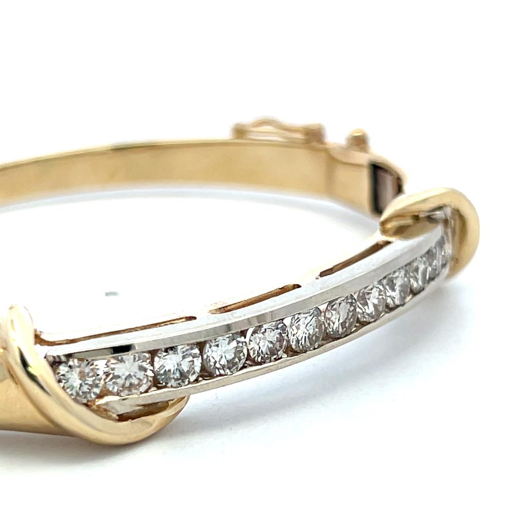 Vintage 14K Yellow Gold Bangle Bracelet with 2 Carat Round L SI Diamonds