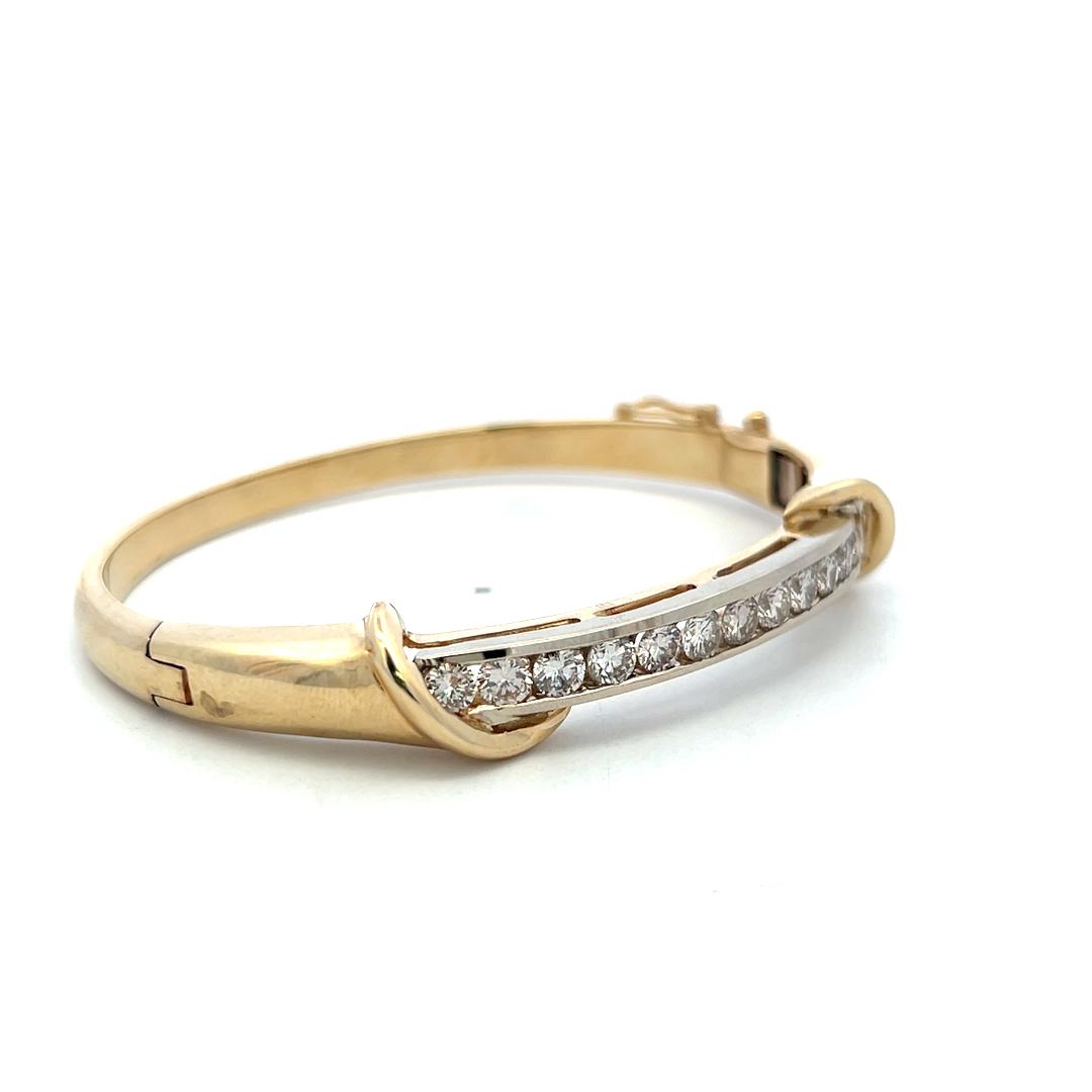 Vintage 14K Yellow Gold Bangle Bracelet with 2 Carat Round L SI Diamonds