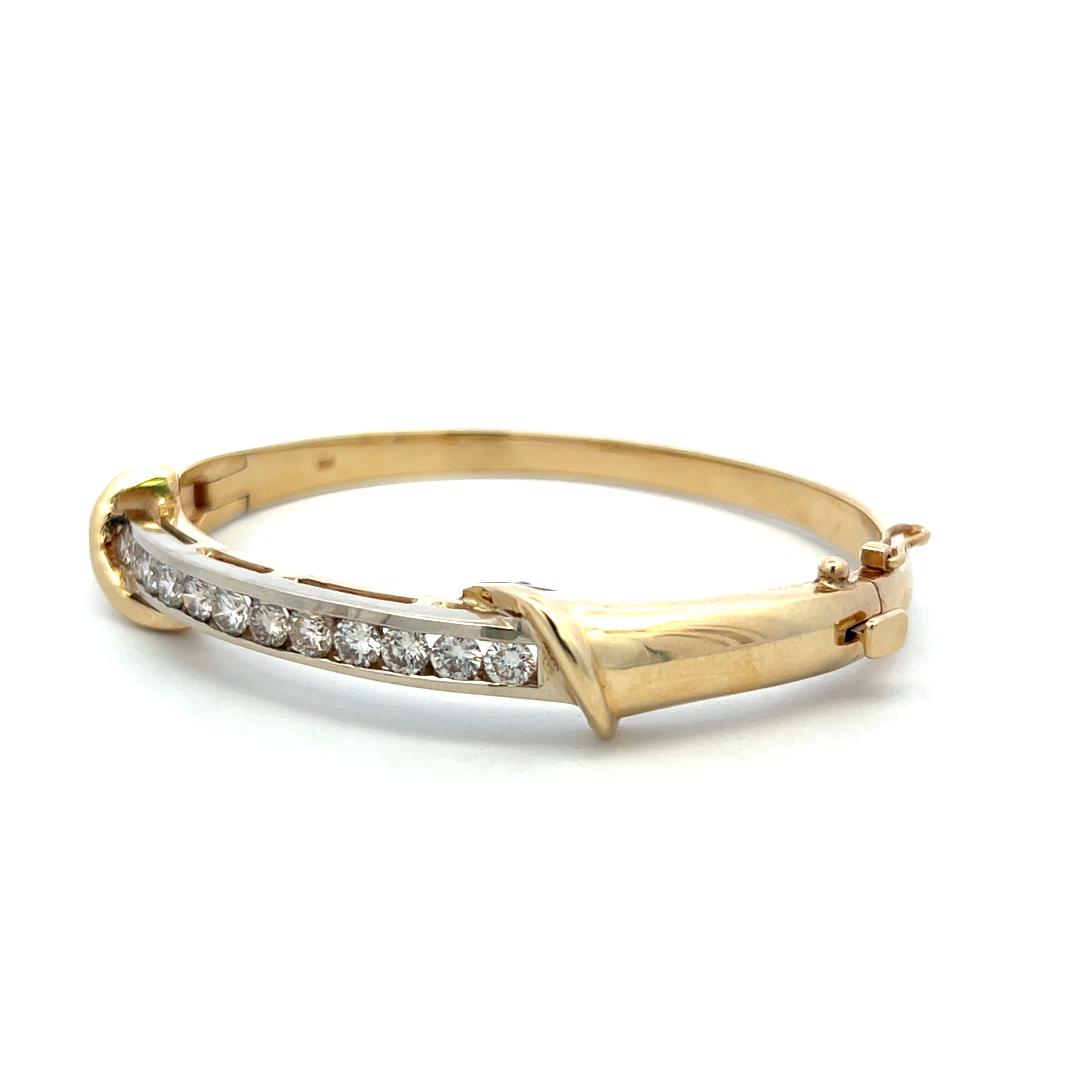 Vintage 14K Yellow Gold Bangle Bracelet with 2 Carat Round L SI Diamonds