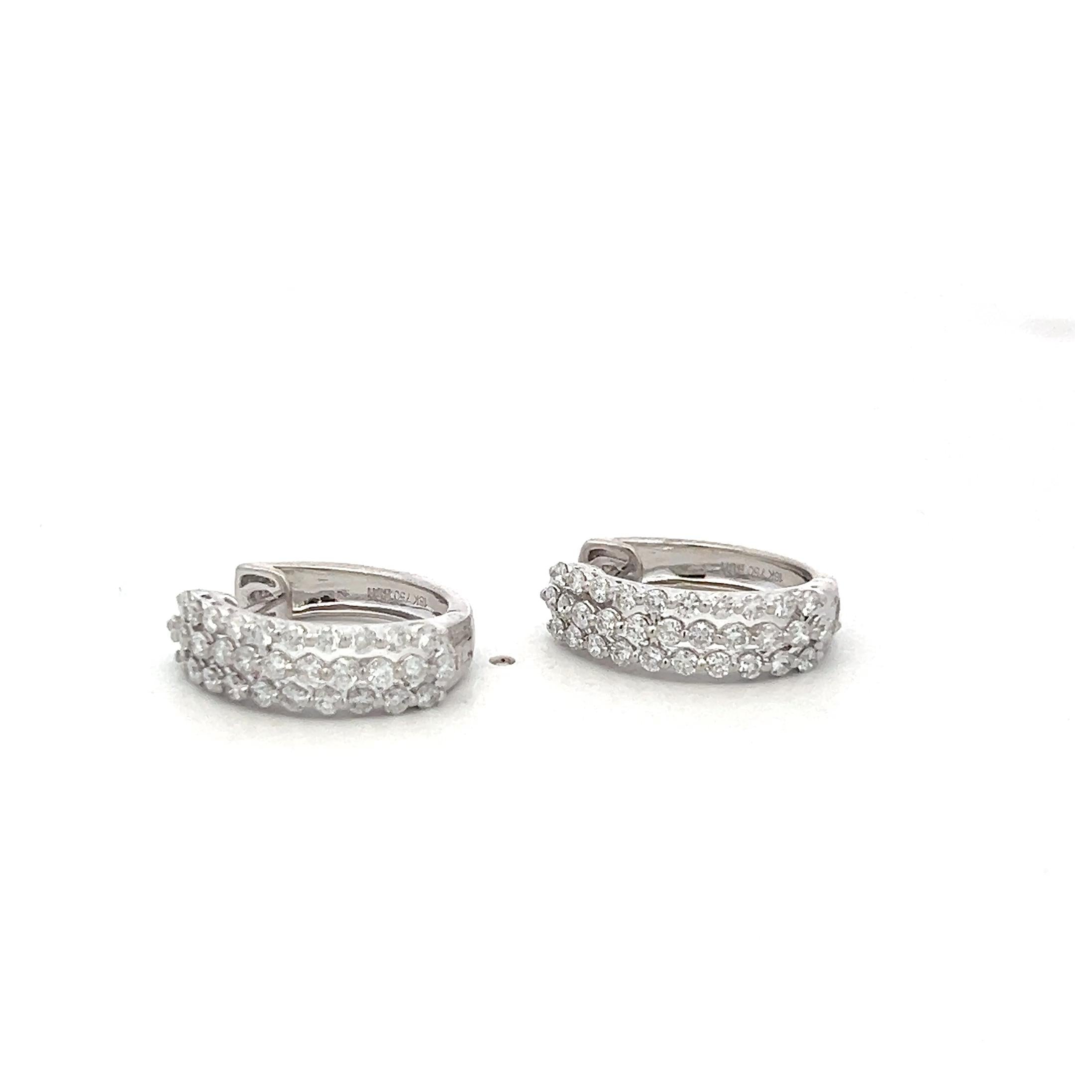 Vintage 18K White Gold Hoop Earrings with 1 Carat Round I I1 Diamonds