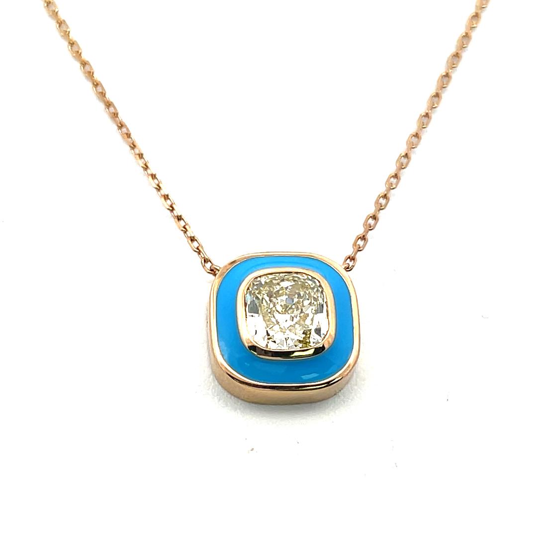 18K Yellow Gold Pendant Necklace with 2.59 Carat Cushion Diamonds FY SI2 GIA