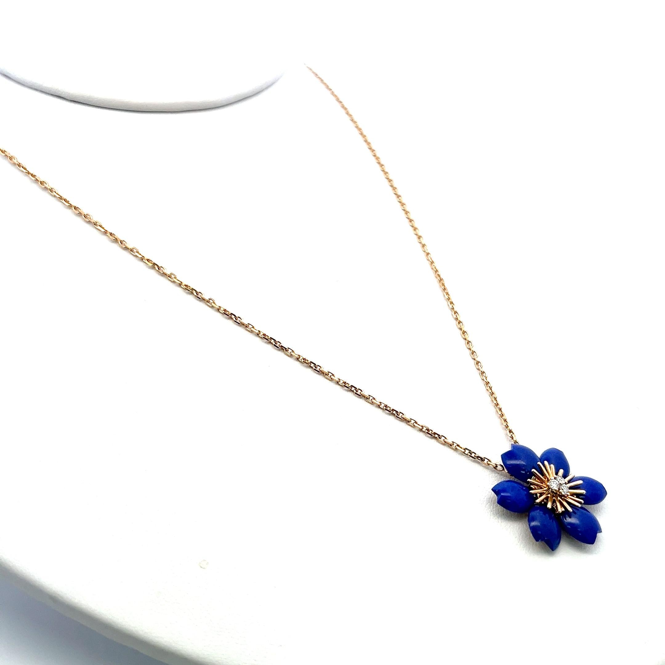 Van Cleef & Arpels 18K YG Pendant Necklace with 0.1 Carat Diamond & Lapis Lazuli