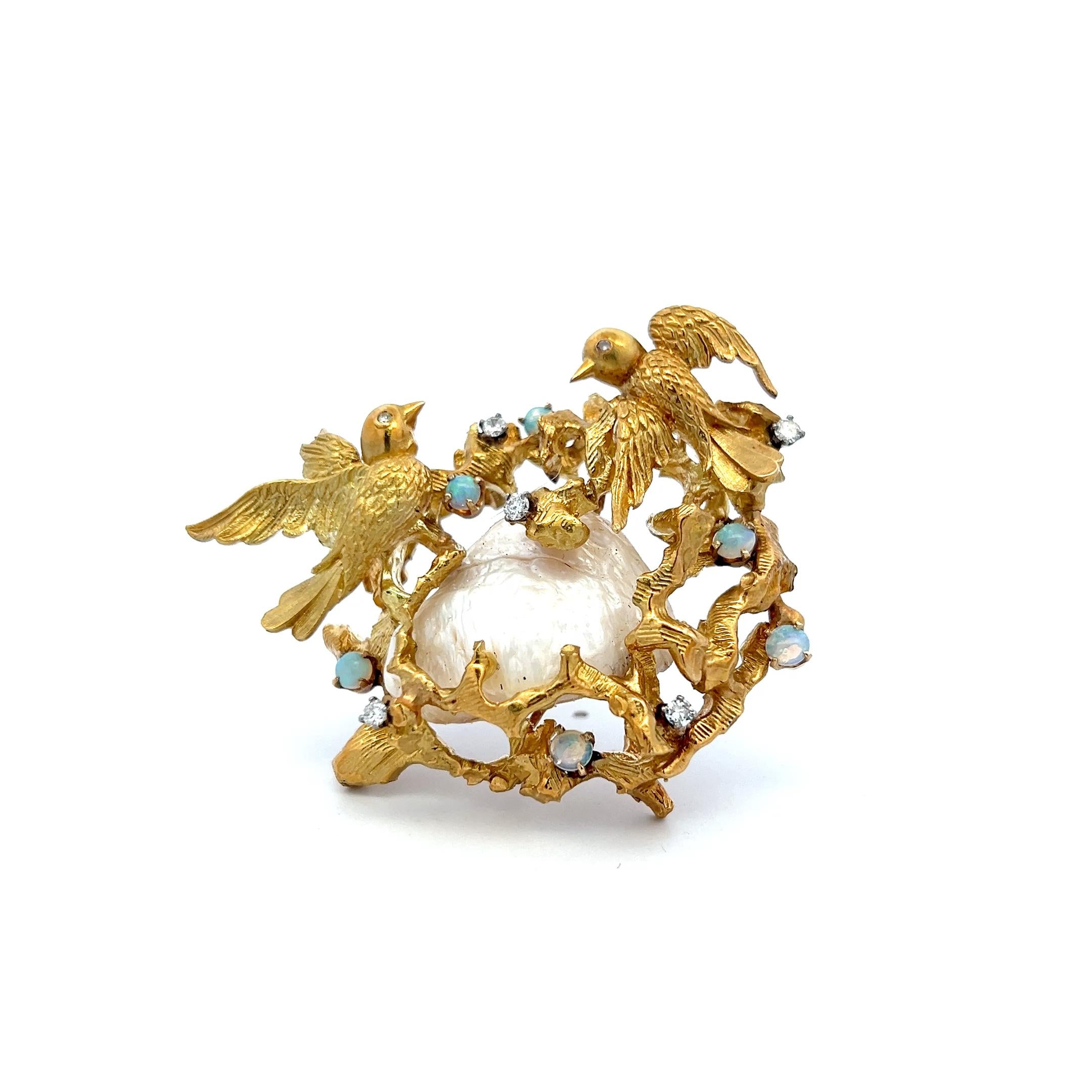18K YG Pin Brooch with 0.32 Carat Round G VS Diamonds 3.00-3.7mm Opal & Pearls