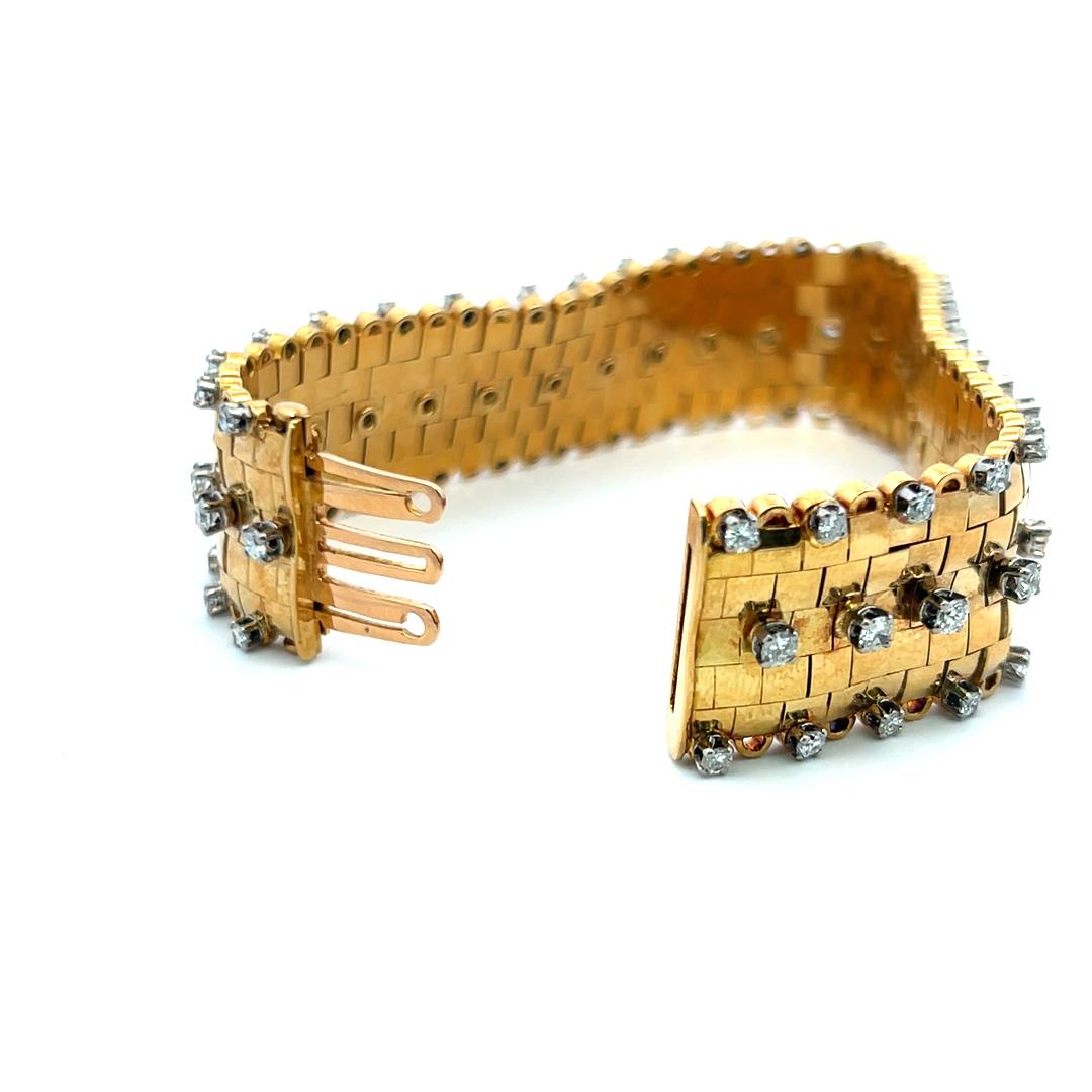 Vintage 18K Yellow Gold Link Bracelet with 3 Carat Round H-SI Diamonds