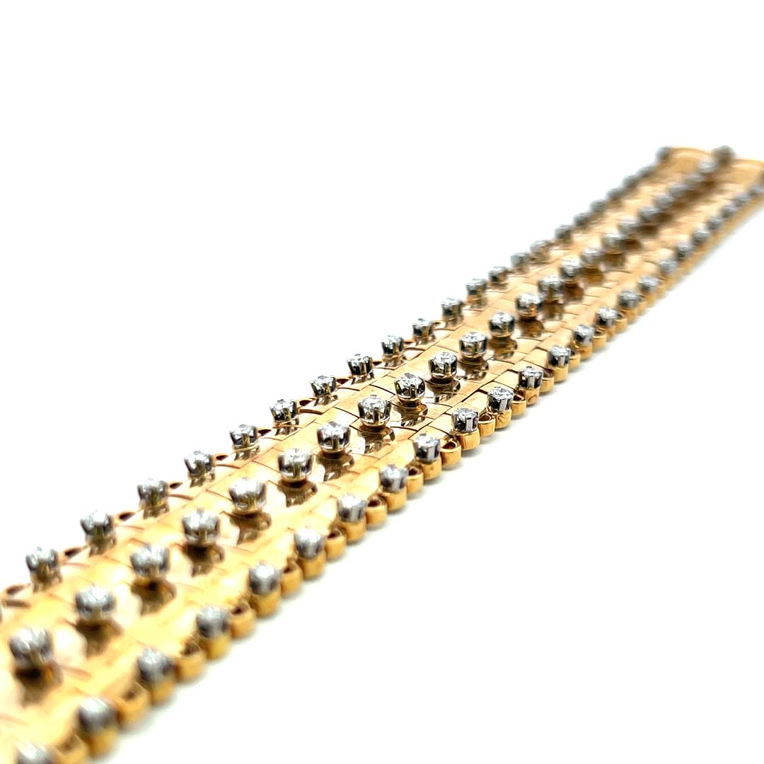 Vintage 18K Yellow Gold Link Bracelet with 3 Carat Round H-SI Diamonds