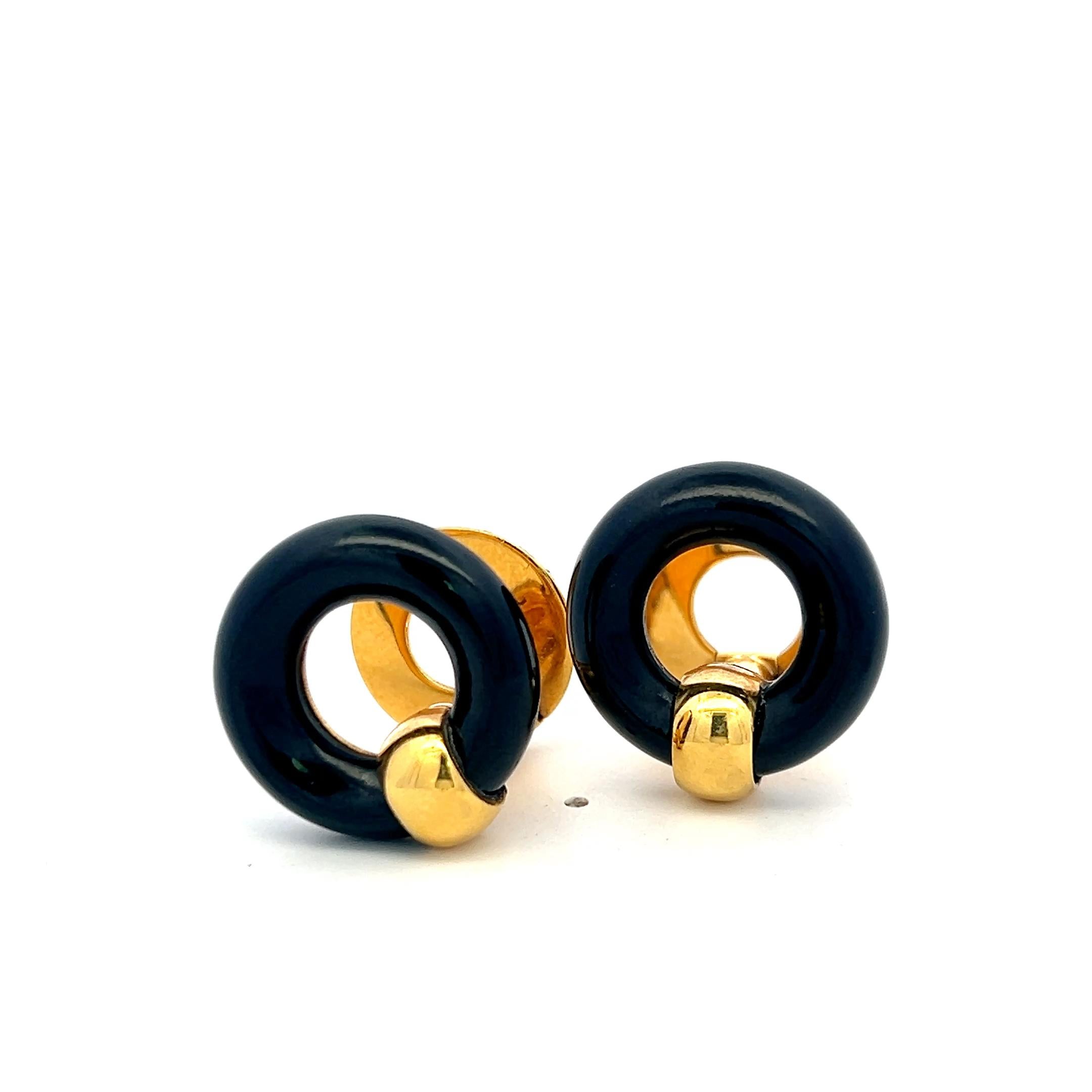Van Cleef & Arpels Vintage 18 Karat Yellow Gold Locking Cufflinks 20.5 Grams