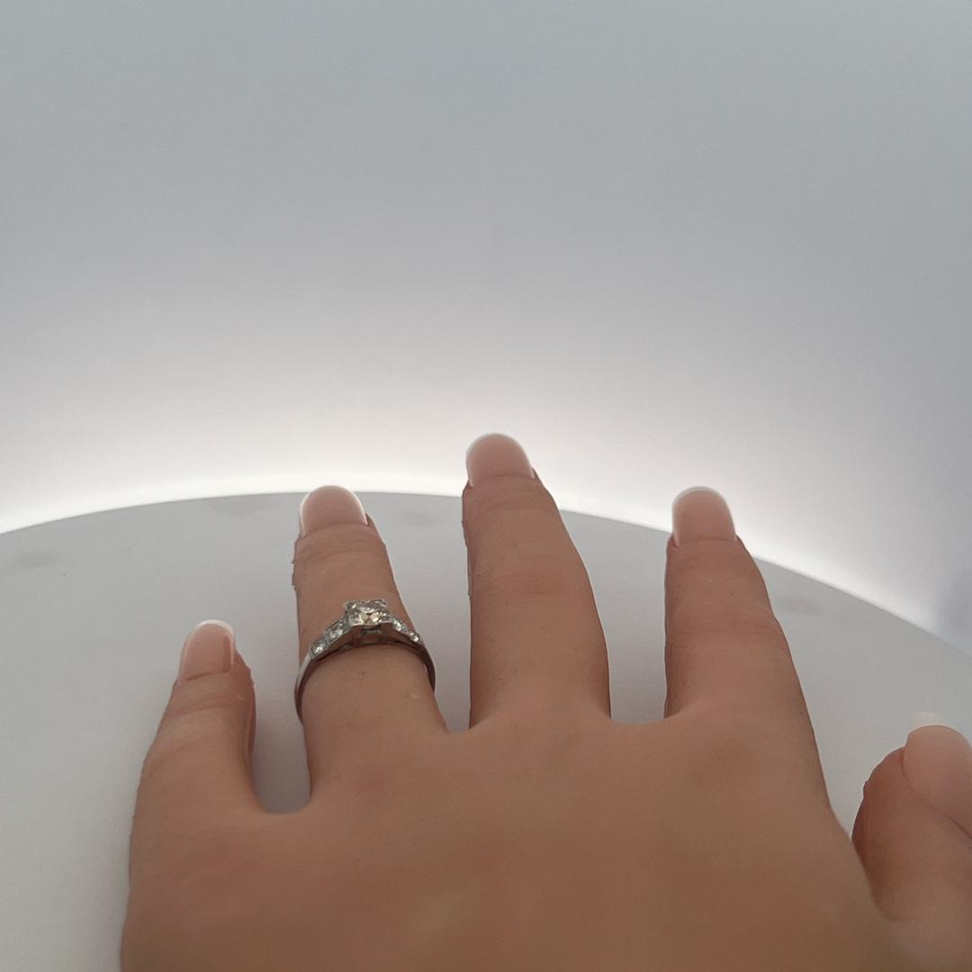 Platinum Engagement Ring with 0.83 Carat Old European Cut Diamonds Size 5.25
