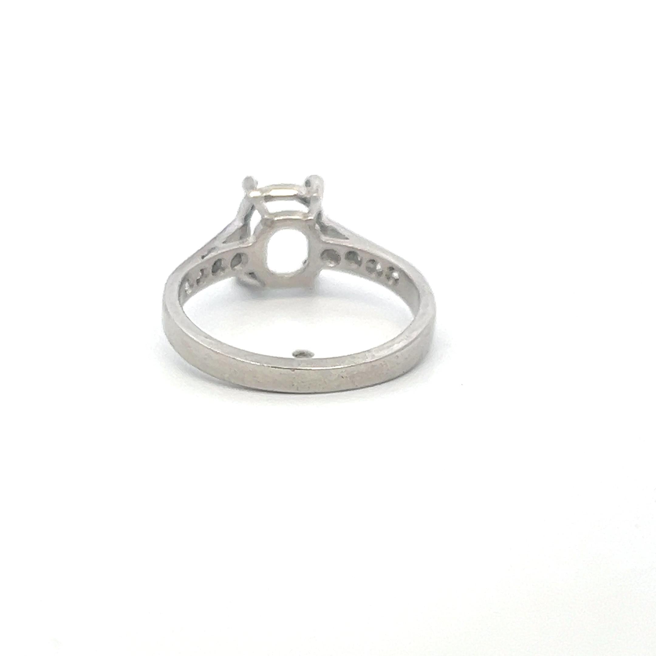 Vintage Platinum Semi Mount Ring with 0.1 Carat Round Diamond Fits 7.5x5.4 mm