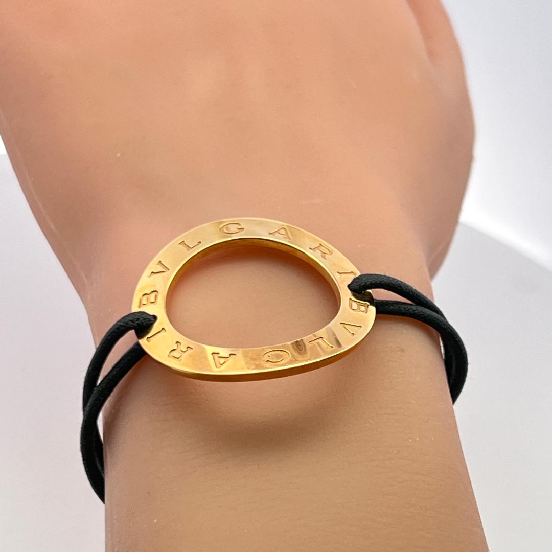 Bvlgari 18K Yellow Gold Circle Pendant Bracelet 15.9 Grams 6.5*1.37*0.07 Inch