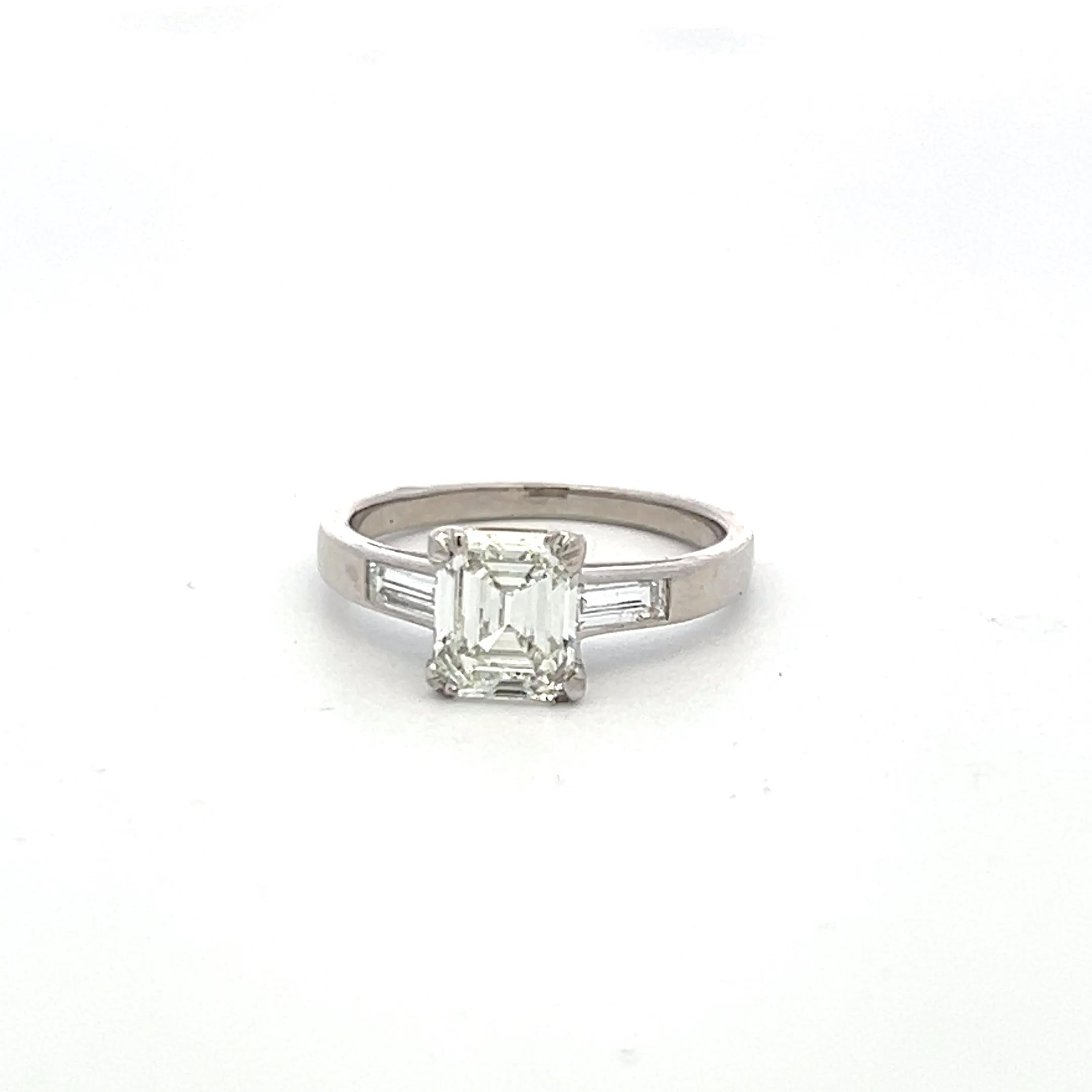 Platinum Engagement Ring with 1.07 Carat Emerald Cut I-VVS2 GIA Diamond