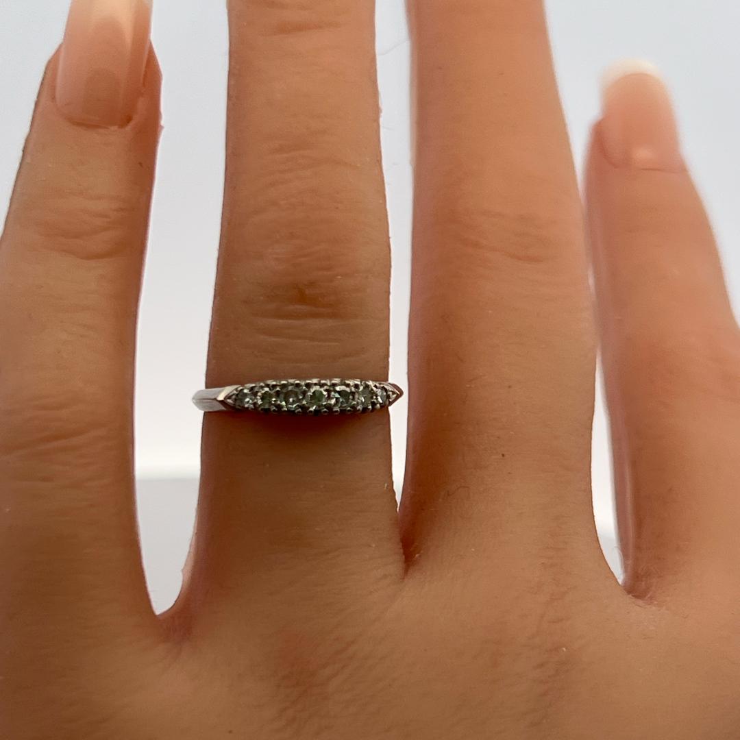 Vintage Platinum Band Ring with 0.9 Carat I-SI Round Diamonds Size 6.5