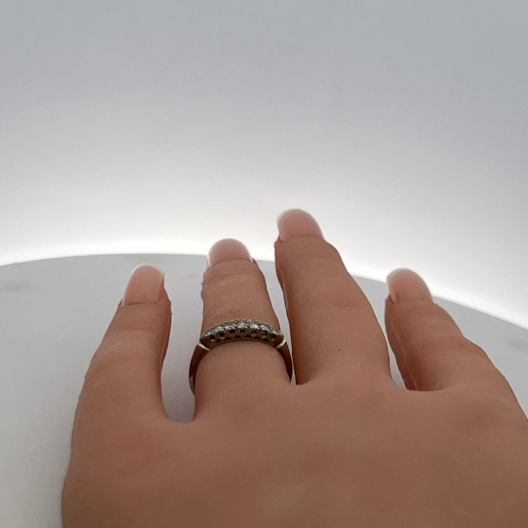Vintage Platinum Band Ring with 0.9 Carat I-SI Round Diamonds Size 6.5