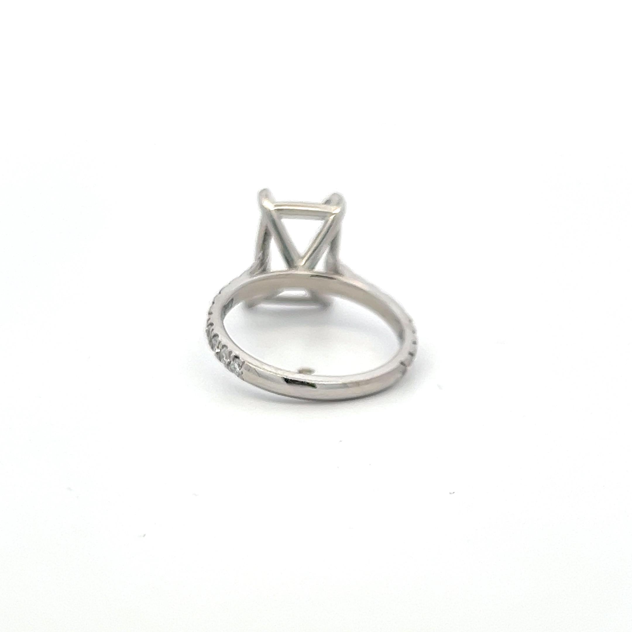 Platinum Semi Mount Ring with 0.53 Carat Round Diamond Fits 9.7x7.4mm 3.00ct+