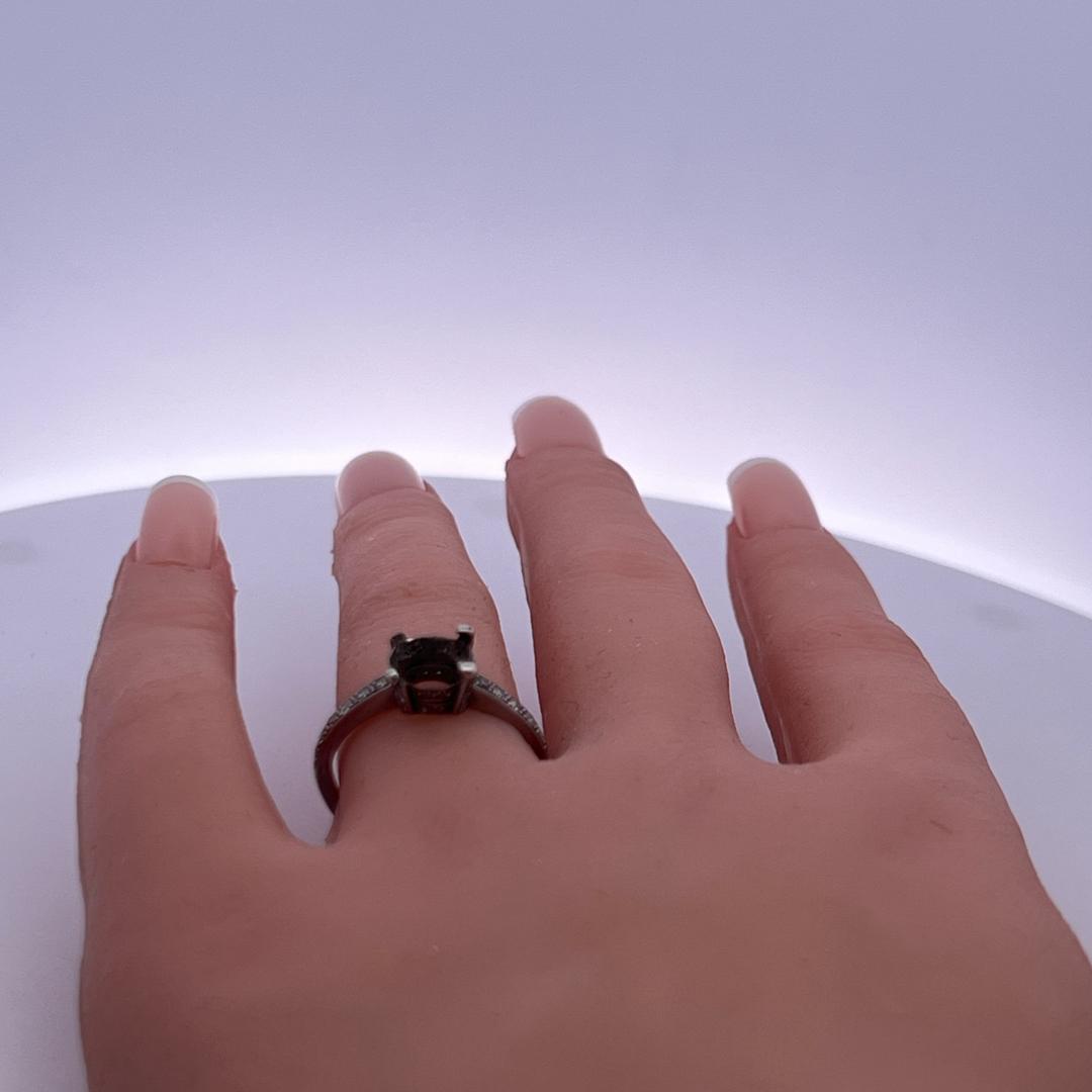 Platinum Semi Mount Ring with 0.2 Carat Circular Diamonds Fits 7.1x7.4mm 1.50ct+