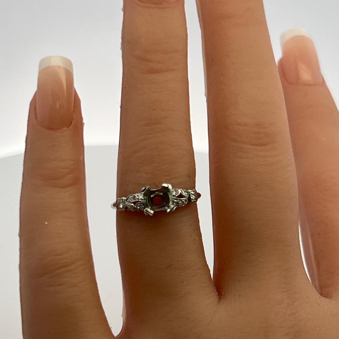 Platinum Semi Mount Ring with 0.1 Ct Circular Diamonds Fits 5.63x5.41 MM 0.63ct+