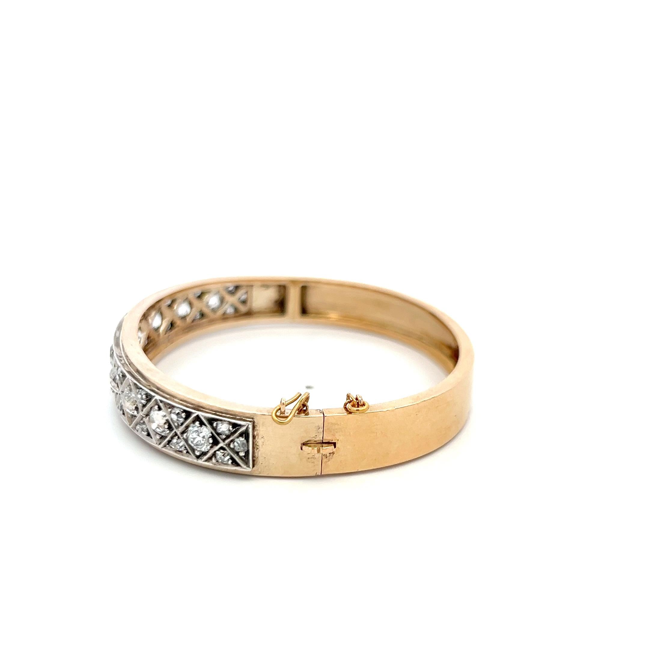Vintage 14K Yellow Gold Bangle Bracelet with 3 Carat Old Miner Cut H-VS Diamonds