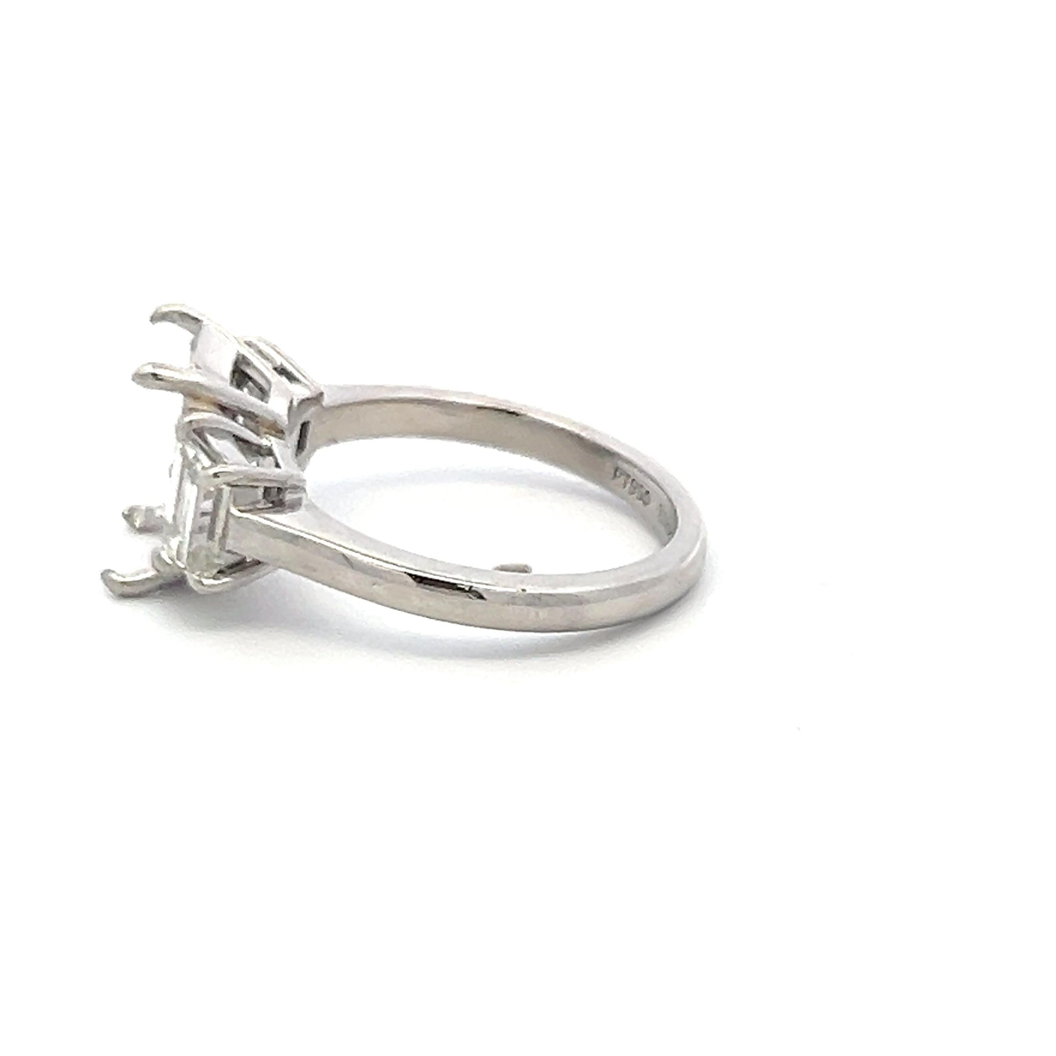 Platinum Semi Mount Ring with 0.94 Carat Trapezoid GIA Diamonds Fits 8.11x6.35mm