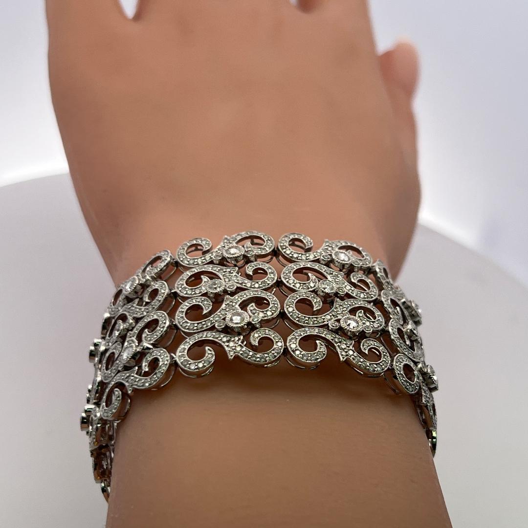 Vintage Unique 18K White Gold Link Bracelet with 8.98 Carat Round I-VS Diamonds