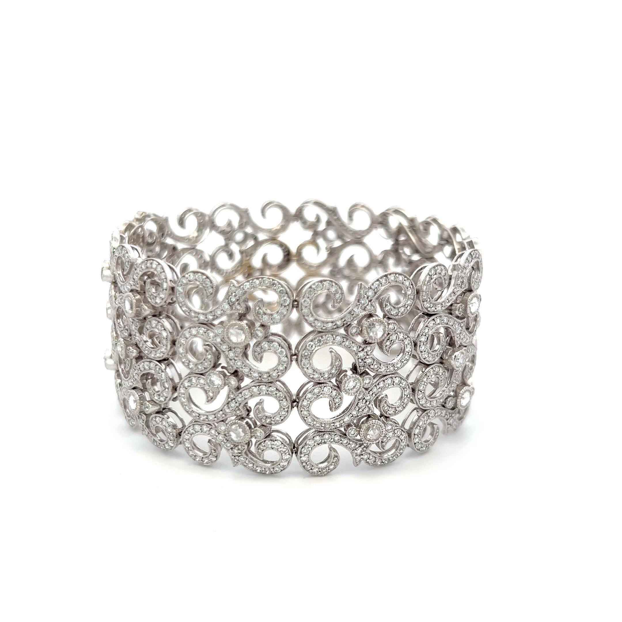 Vintage Unique 18K White Gold Link Bracelet with 8.98 Carat Round I-VS Diamonds