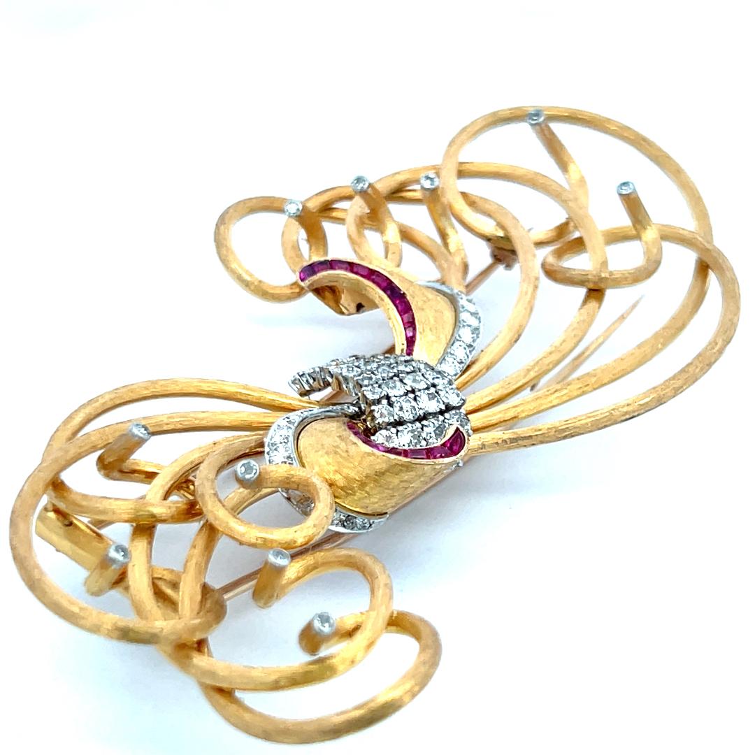 Vintage 18K Gold Pin Brooch with 2.25 Carat Diamonds & 0.6 Carat Ruby