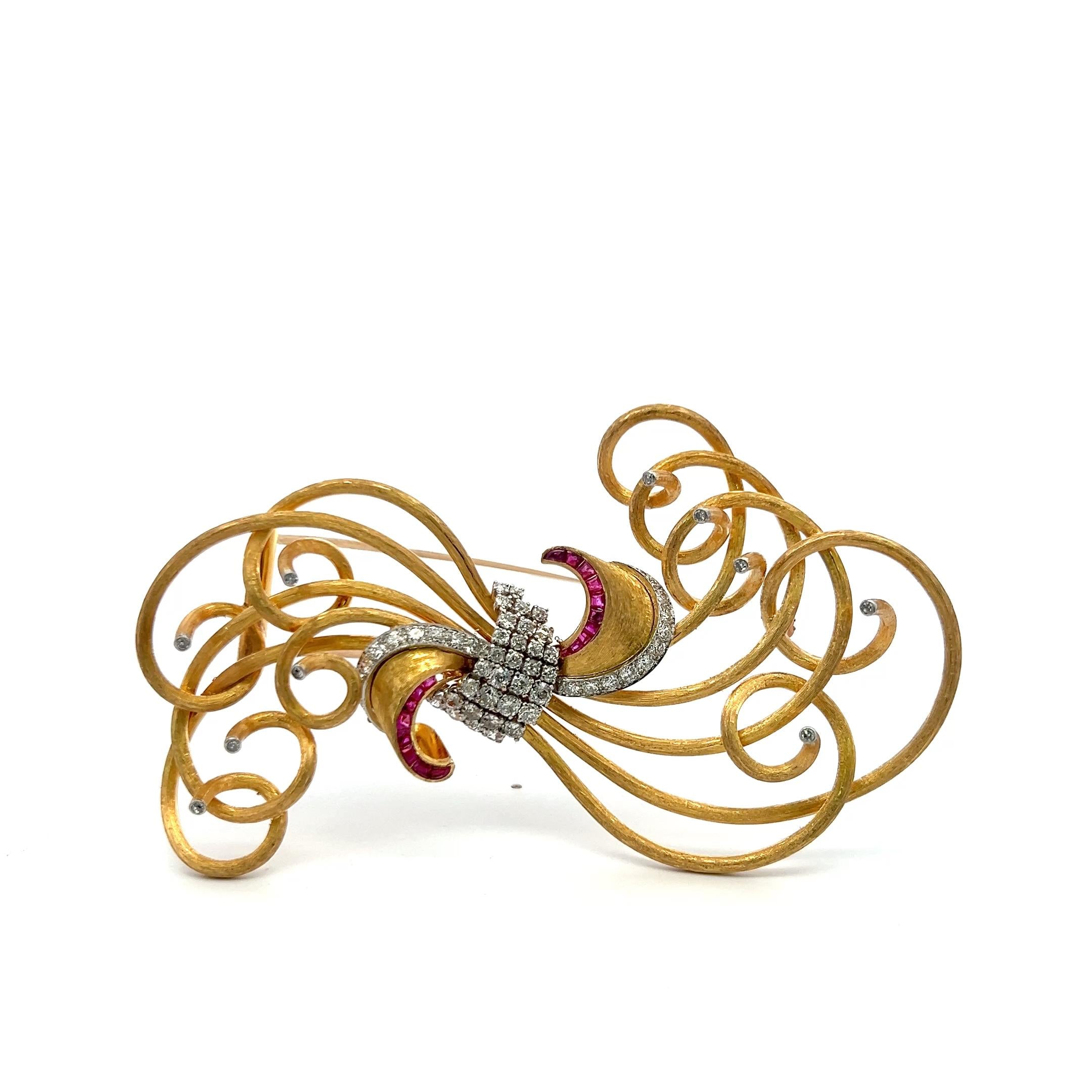 Vintage 18K Gold Pin Brooch with 2.25 Carat Diamonds & 0.6 Carat Ruby