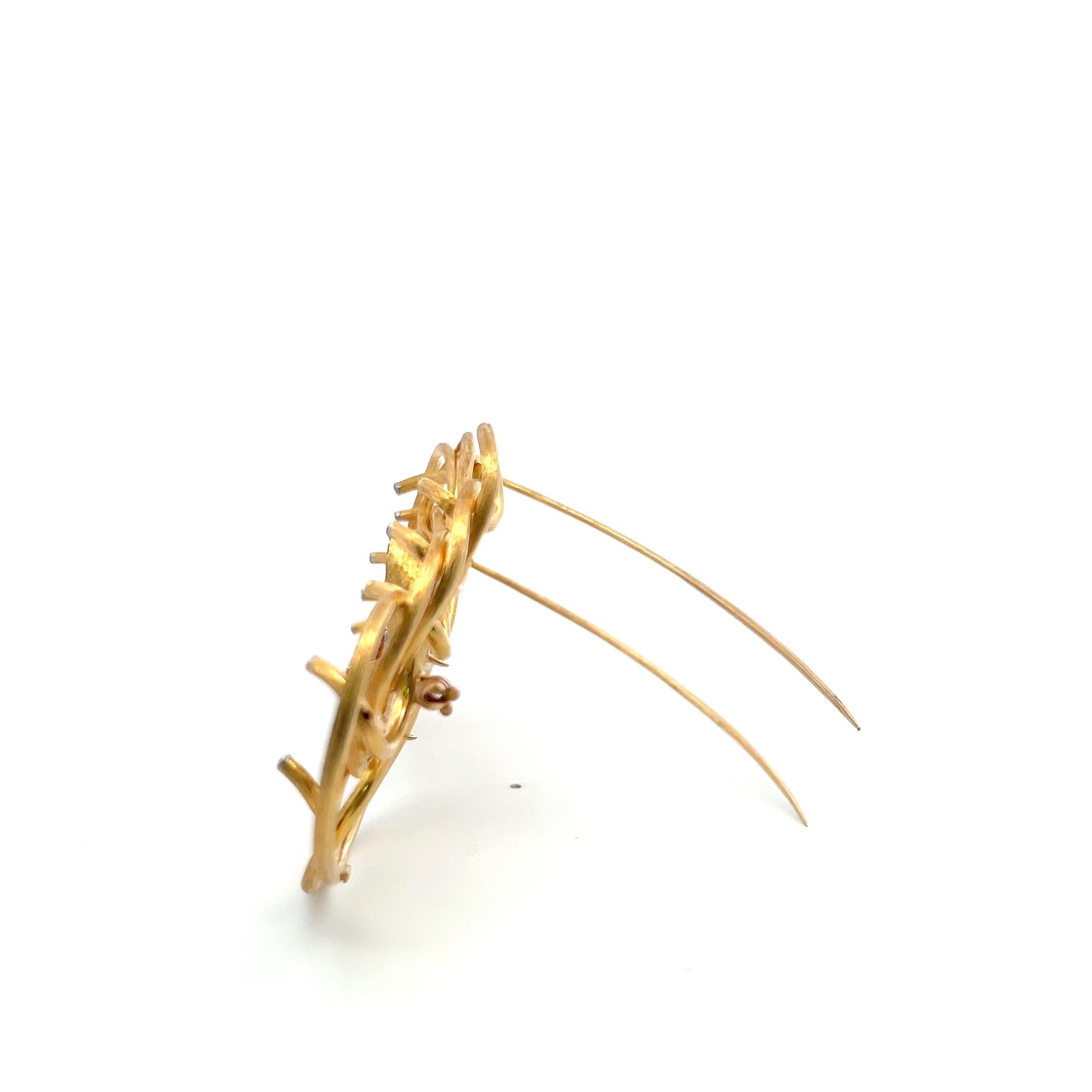 Vintage 18K Gold Pin Brooch with 2.25 Carat Diamonds & 0.6 Carat Ruby