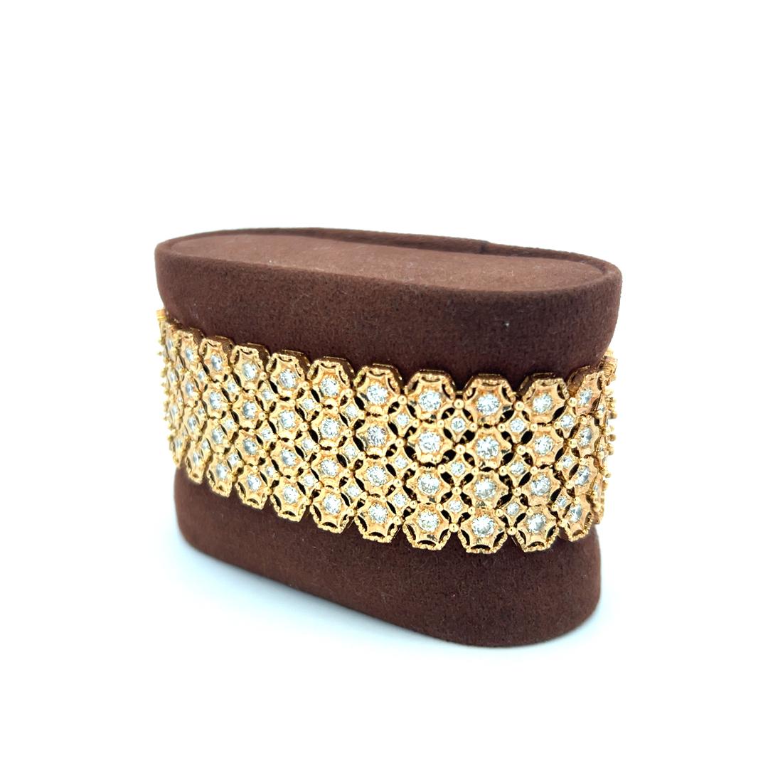 18 Karat Yellow Gold Link Bracelet with 9.2 Carat Round H-SI Diamonds