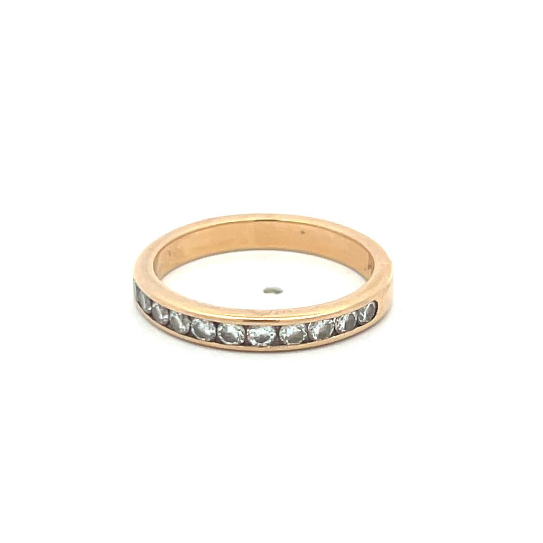 Vintage 14K YG Gold Band Ring with 0.22 Carat Round H-VS Diamonds Size 6