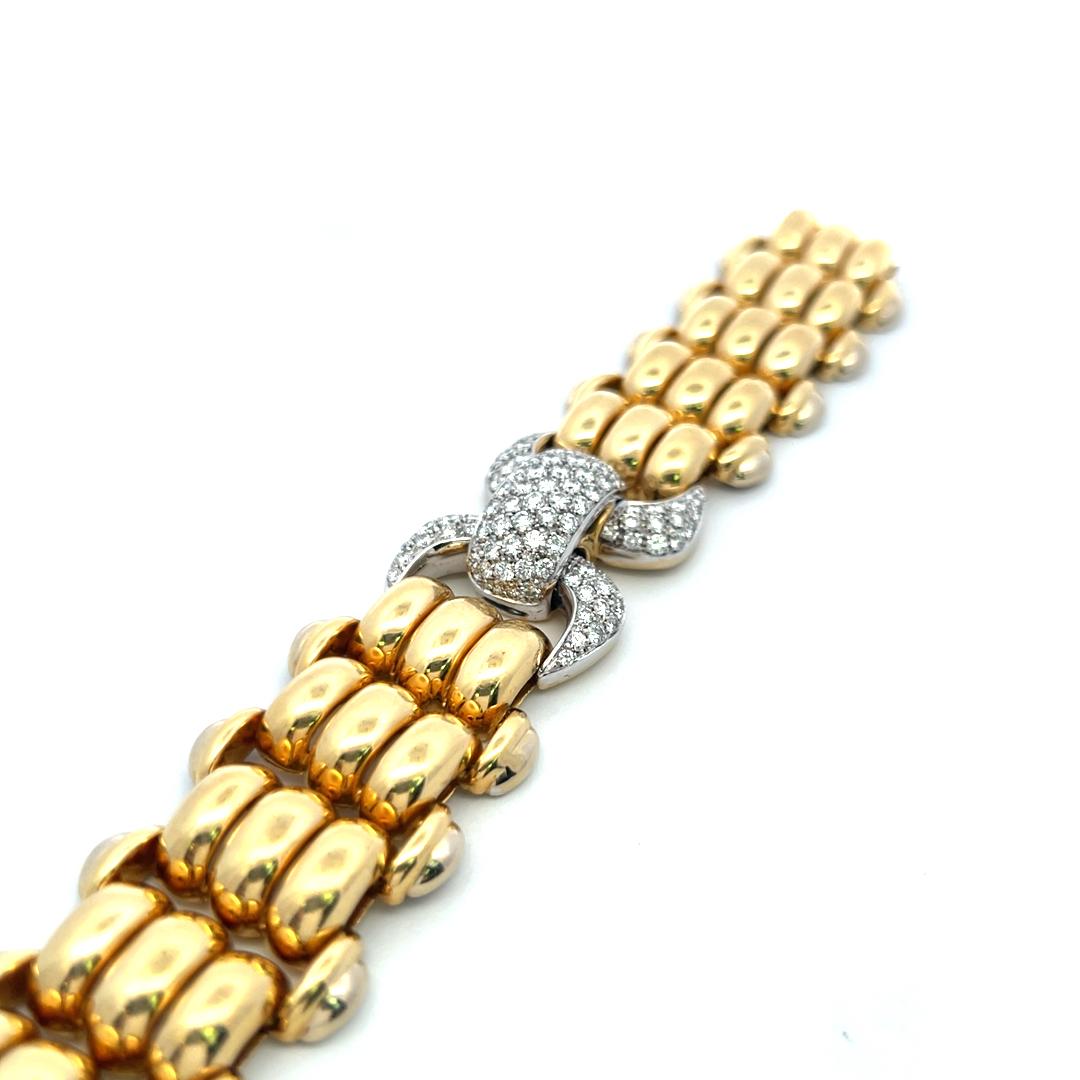 Vintage 18K Yellow Gold Link Bracelet with 3.9 Carat Round G-VS Diamonds