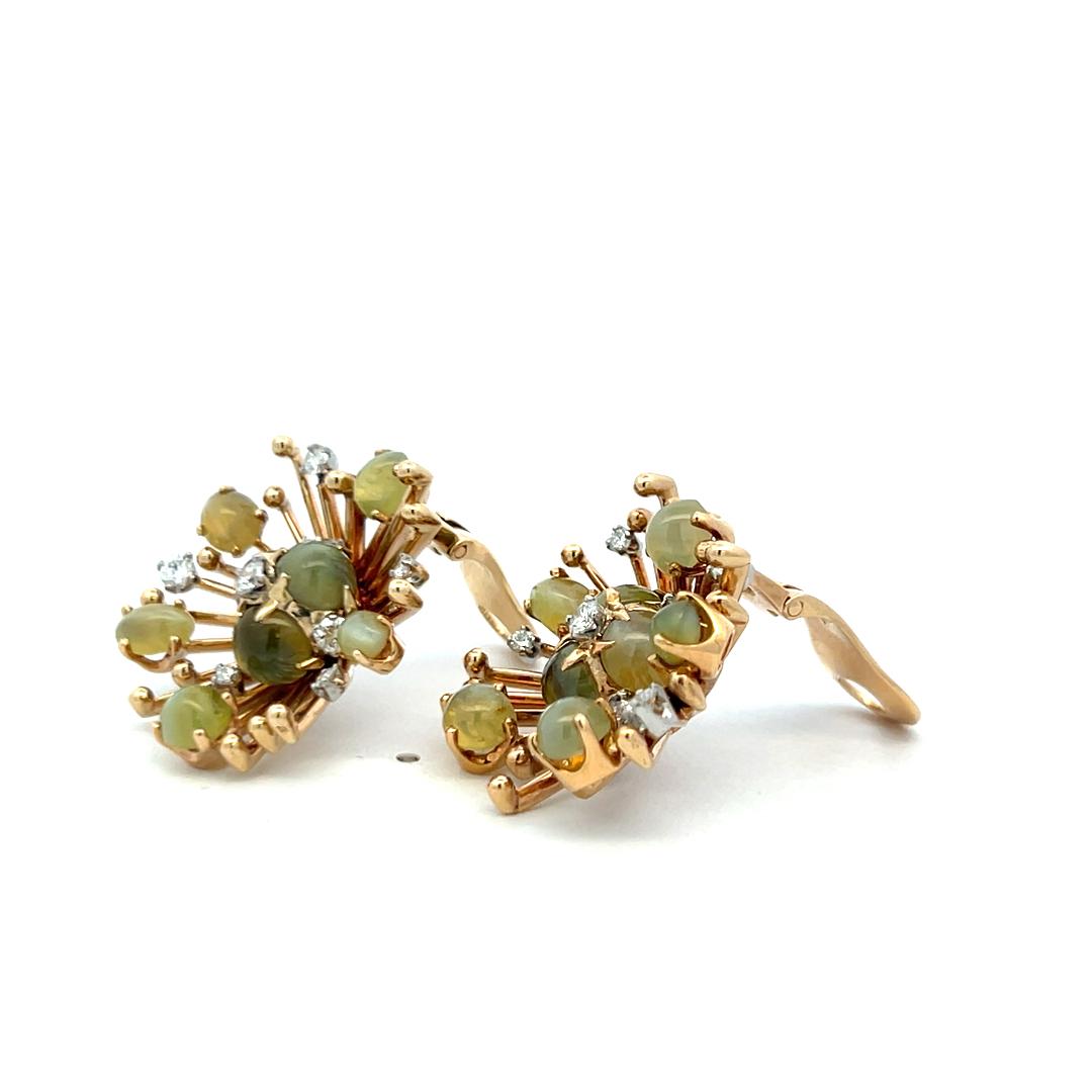 Vintage 18K Yellow Gold Clip-On Earrings with 0.72 Carat Round H-VS Diamonds