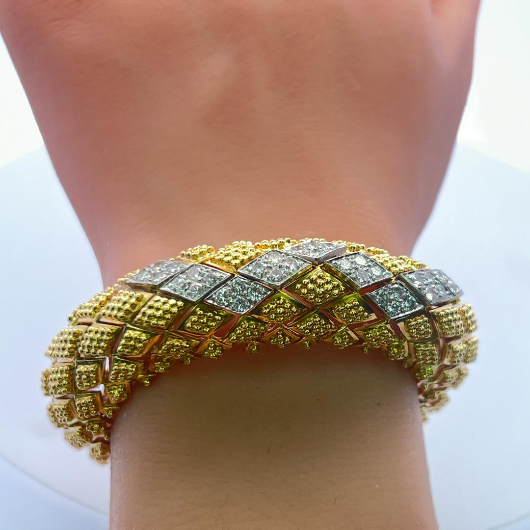 Vintage 18K Two Tone Gold/Plat Link Bracelet with 1.8 Carat Round J SI Diamonds