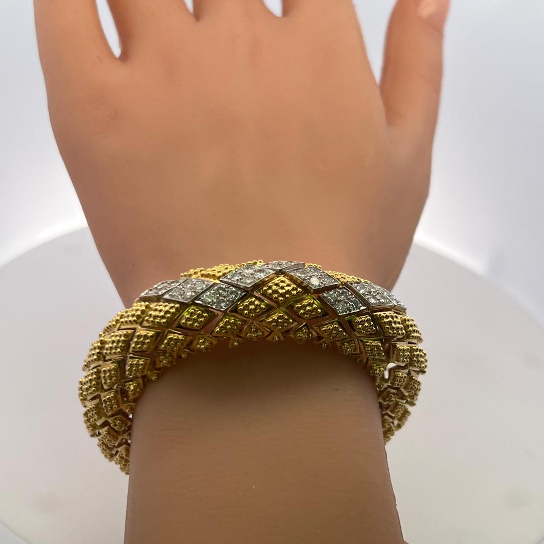 Vintage 18K Two Tone Gold/Plat Link Bracelet with 1.8 Carat Round J SI Diamonds