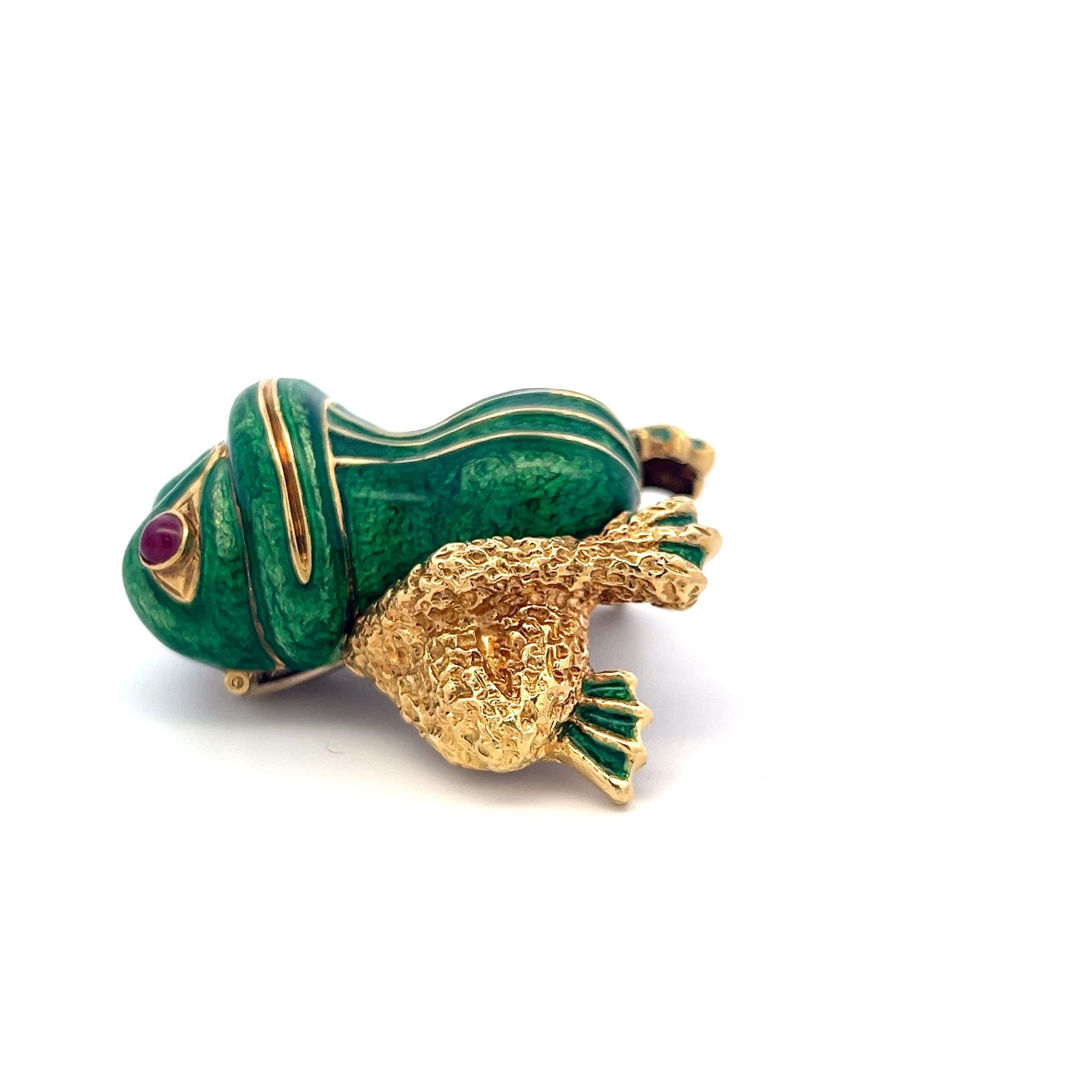 David Webb Vintage 18 Karat Yellow Gold Pin Brooch 55.4 Grams